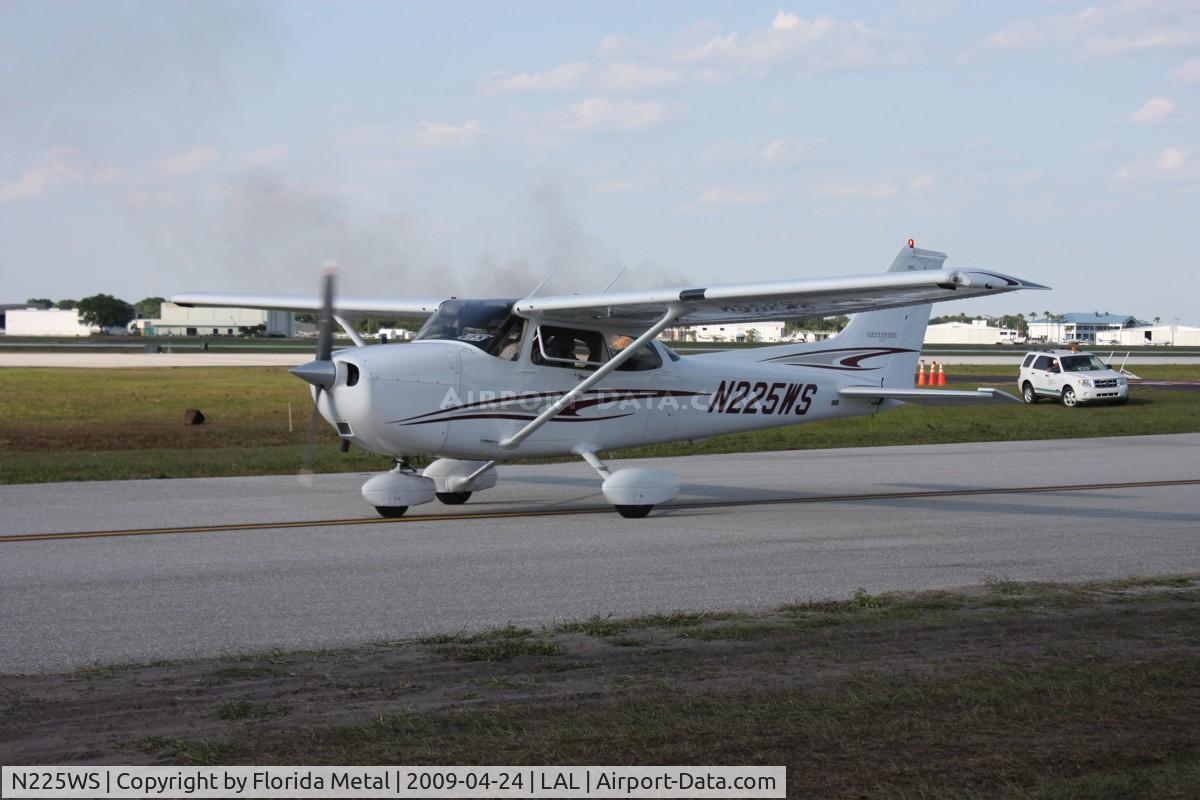N225WS, 2005 Cessna 172S C/N 172S9800, Cessna 172S