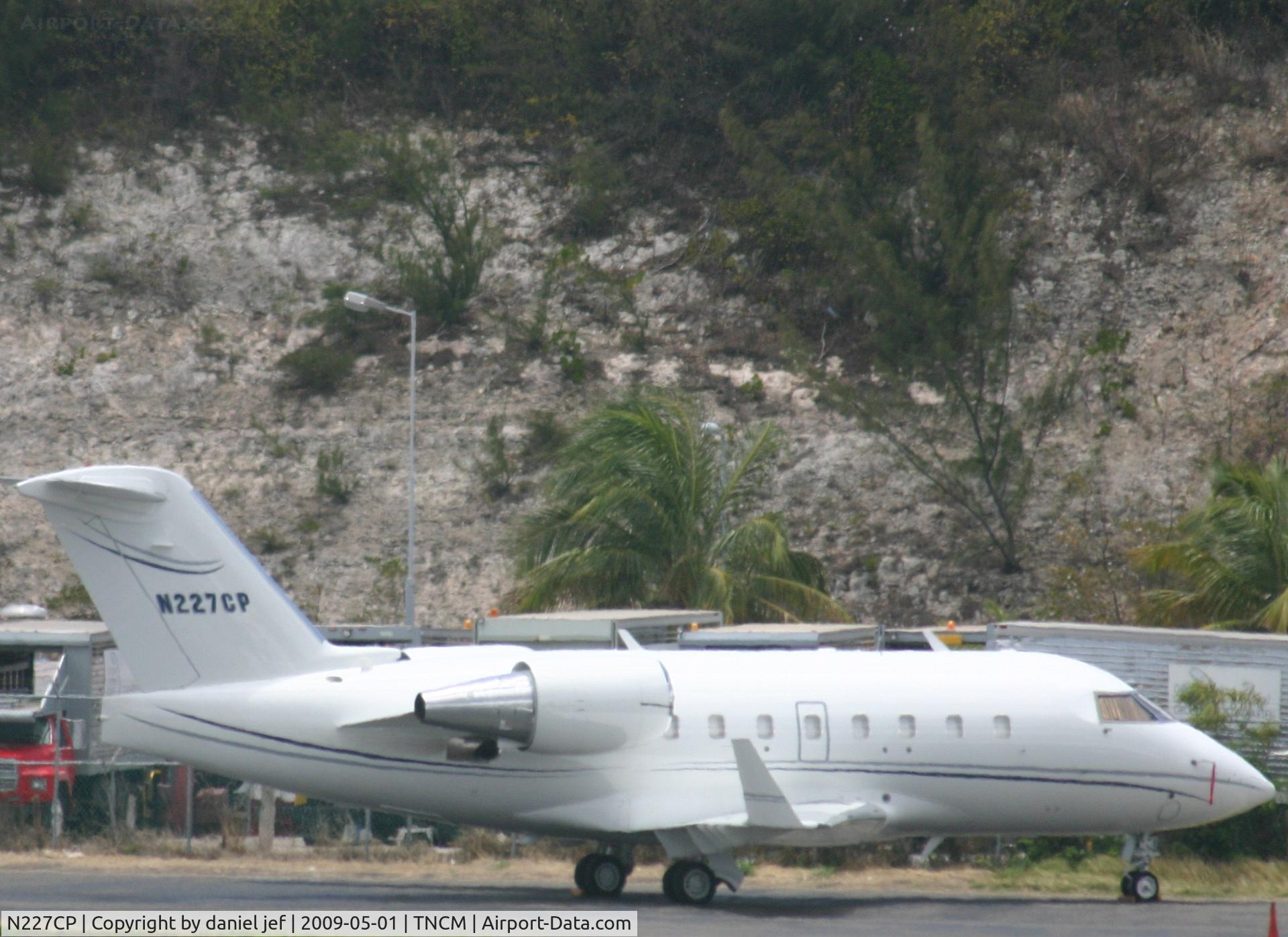 N227CP, 1991 Canadair Challenger 601-3R (CL-600-2B16) C/N 5097, park at the cargo ramp
