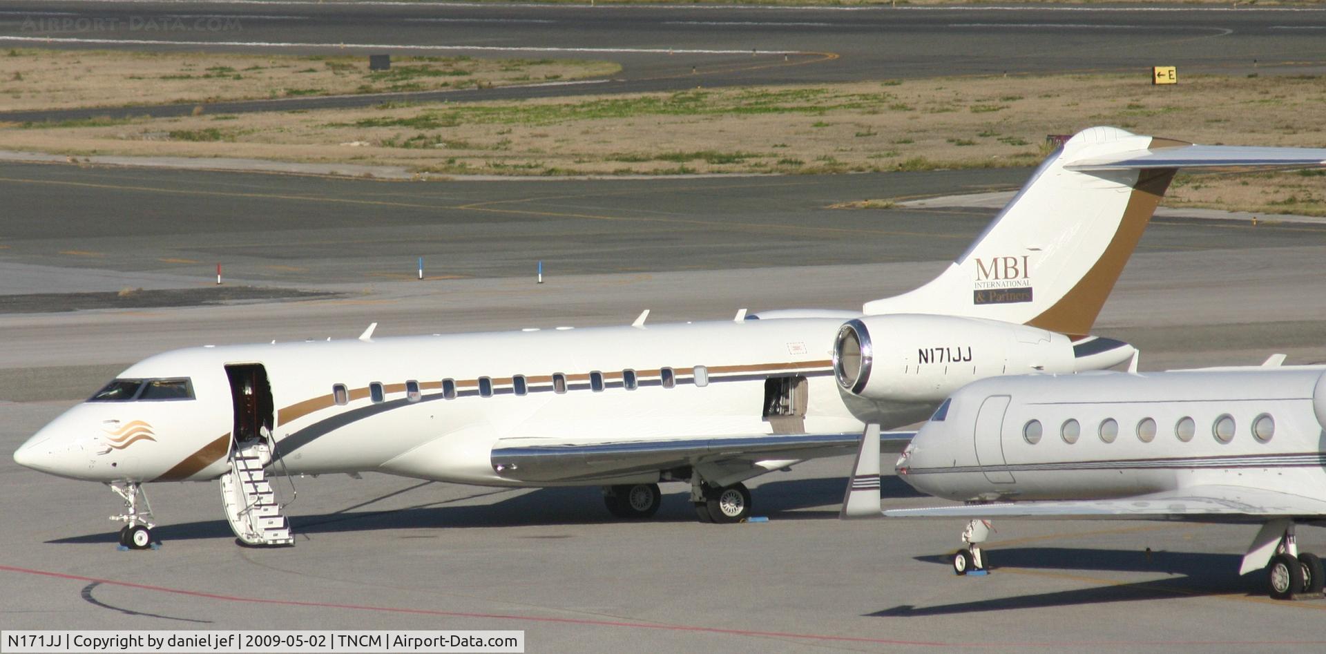 N171JJ, 2006 Bombardier BD-700-1A11 Global Express 5000 C/N 9209, park at the  tncm ramp