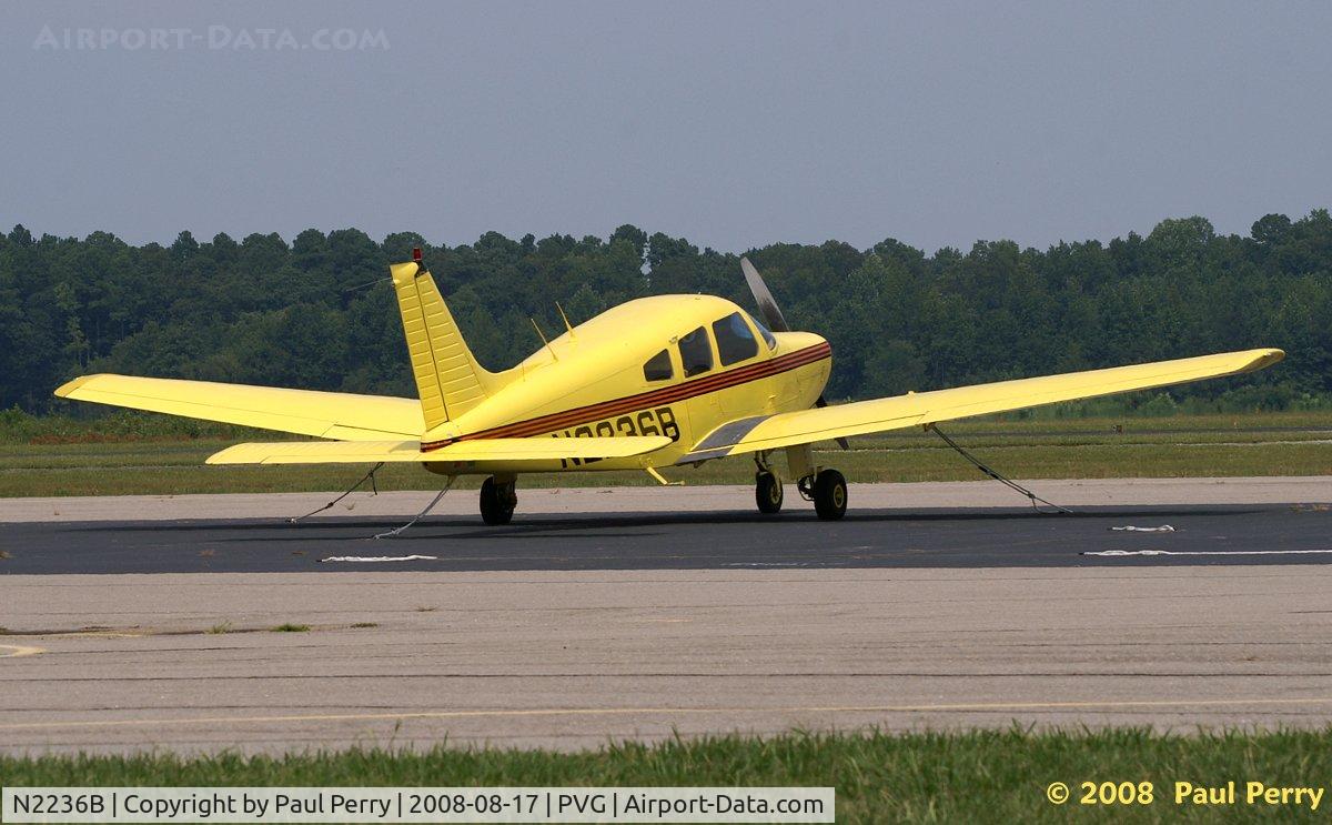 N2236B, 1978 Piper PA-28-161 C/N 28-7916121, Eye catching to say the least!
