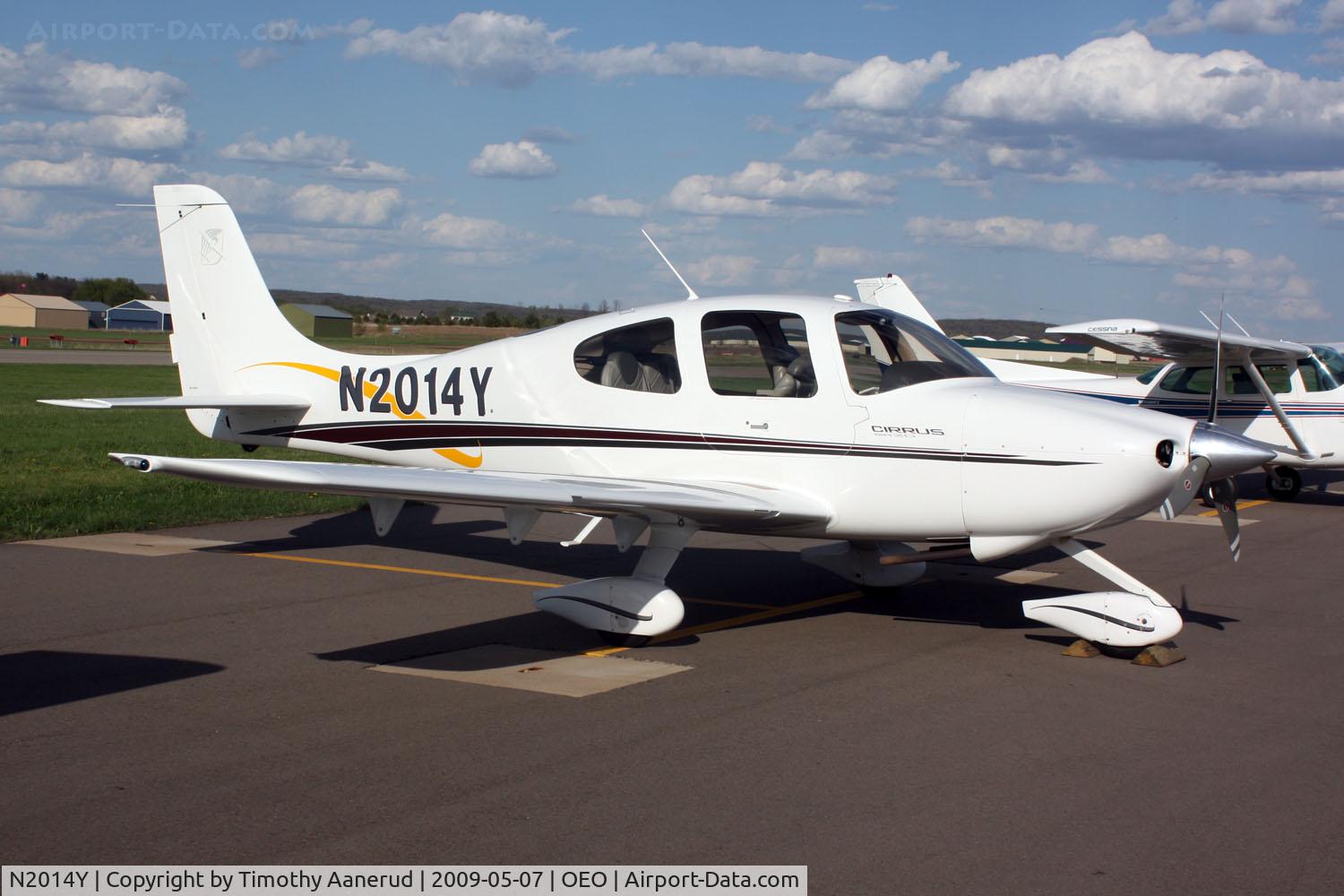 N2014Y, 2000 Cirrus SR20 C/N 1078, 2000 Cirrus Design Corp SR20, c/n: 1078