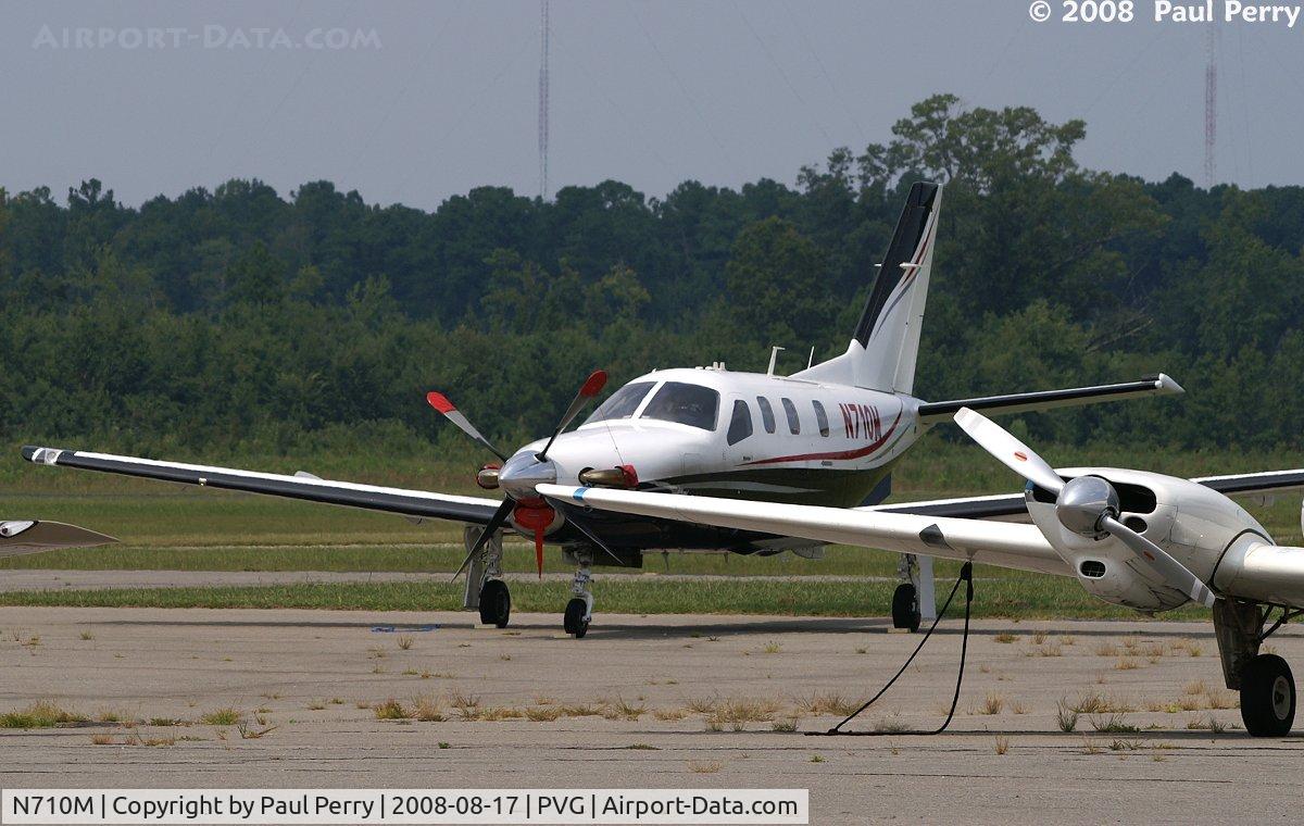 N710M, 2005 Socata TBM-700 C/N 326, Sitting silently on the back row