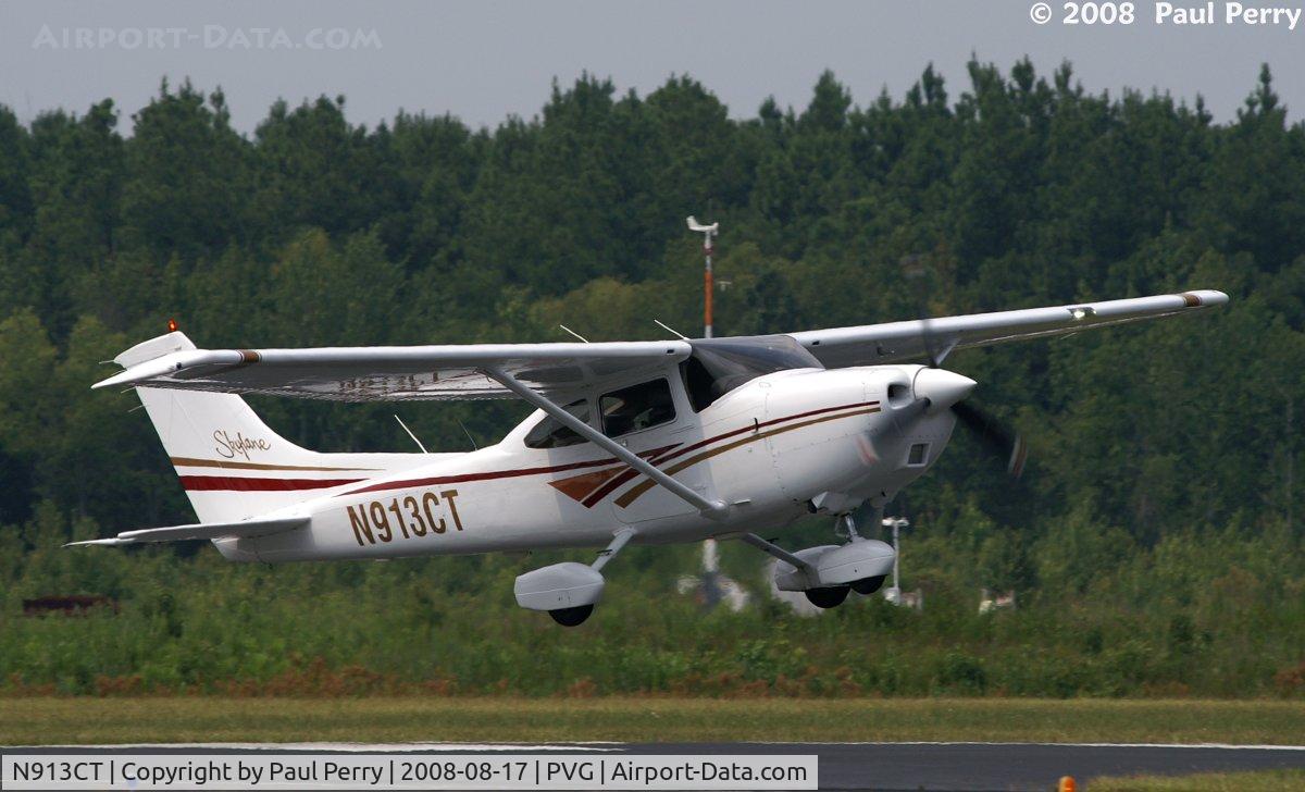 N913CT, 1998 Cessna 182S Skylane C/N 18280391, And away she goes