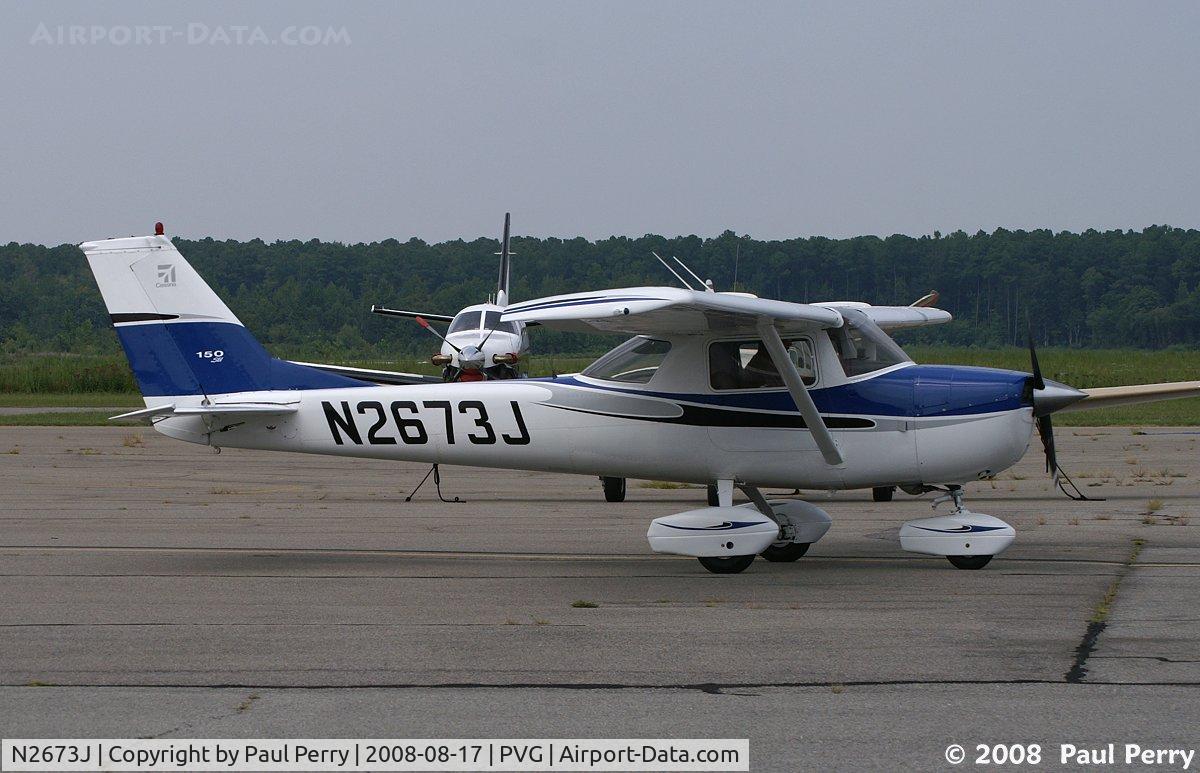 N2673J, 1966 Cessna 150G C/N 15065673, Crossing the fuel ramp