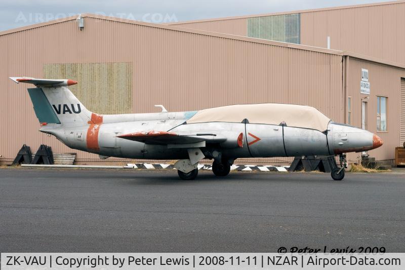 ZK-VAU, Aero L-29 Delfin C/N 94015, NZL Trustees Ltd., Auckland