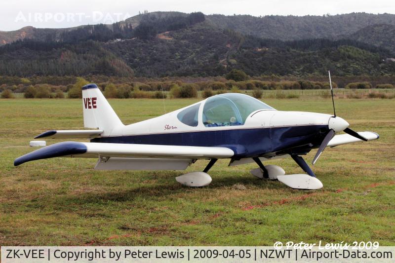 ZK-VEE, SG Aviation Storm 300 C/N NZ004, R J Byal, Katikati