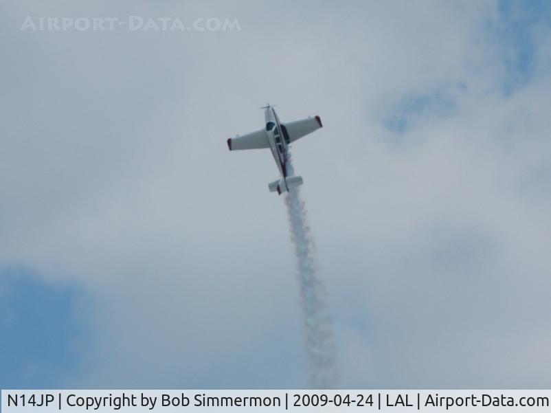 N14JP, 1986 Beech F33C Bonanza C/N CJ-177, Performing at Sun N Fun 2009 - Lakeland, Florida