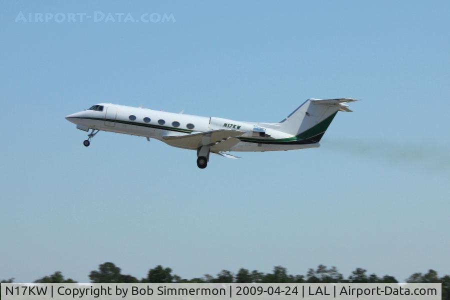 N17KW, Grumman G-1159 Gulfstream II C/N 028, Departing Lakeland, Florida during Sun N Fun 2009