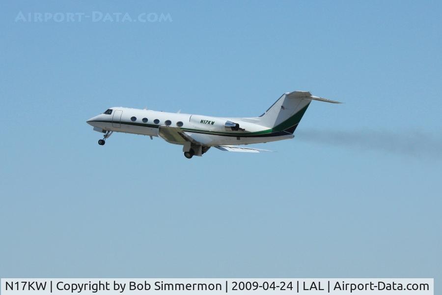 N17KW, Grumman G-1159 Gulfstream II C/N 028, Departing Lakeland, Florida during Sun N Fun 2009
