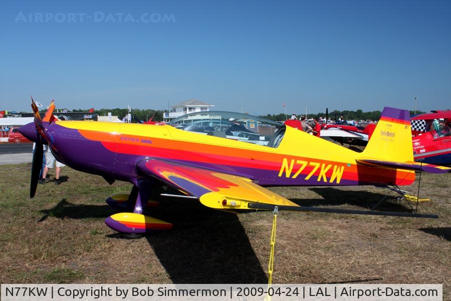 N77KW, 1997 Extra EA-300/L C/N 053, Sun N Fun 2009 - Lakeland, Florida
