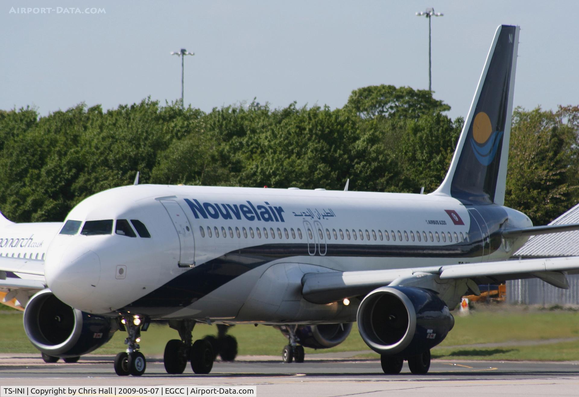 TS-INI, 1992 Airbus A320-212 C/N 301, Nouvelair operating for Libyan Airlines