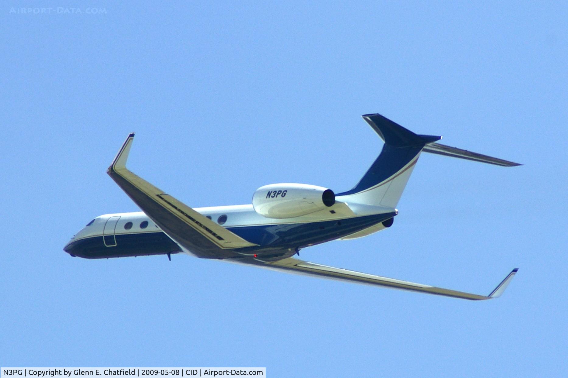 N3PG, 2005 Gulfstream Aerospace GV-SP (G550) C/N 5091, Climbing out off of Runway 9