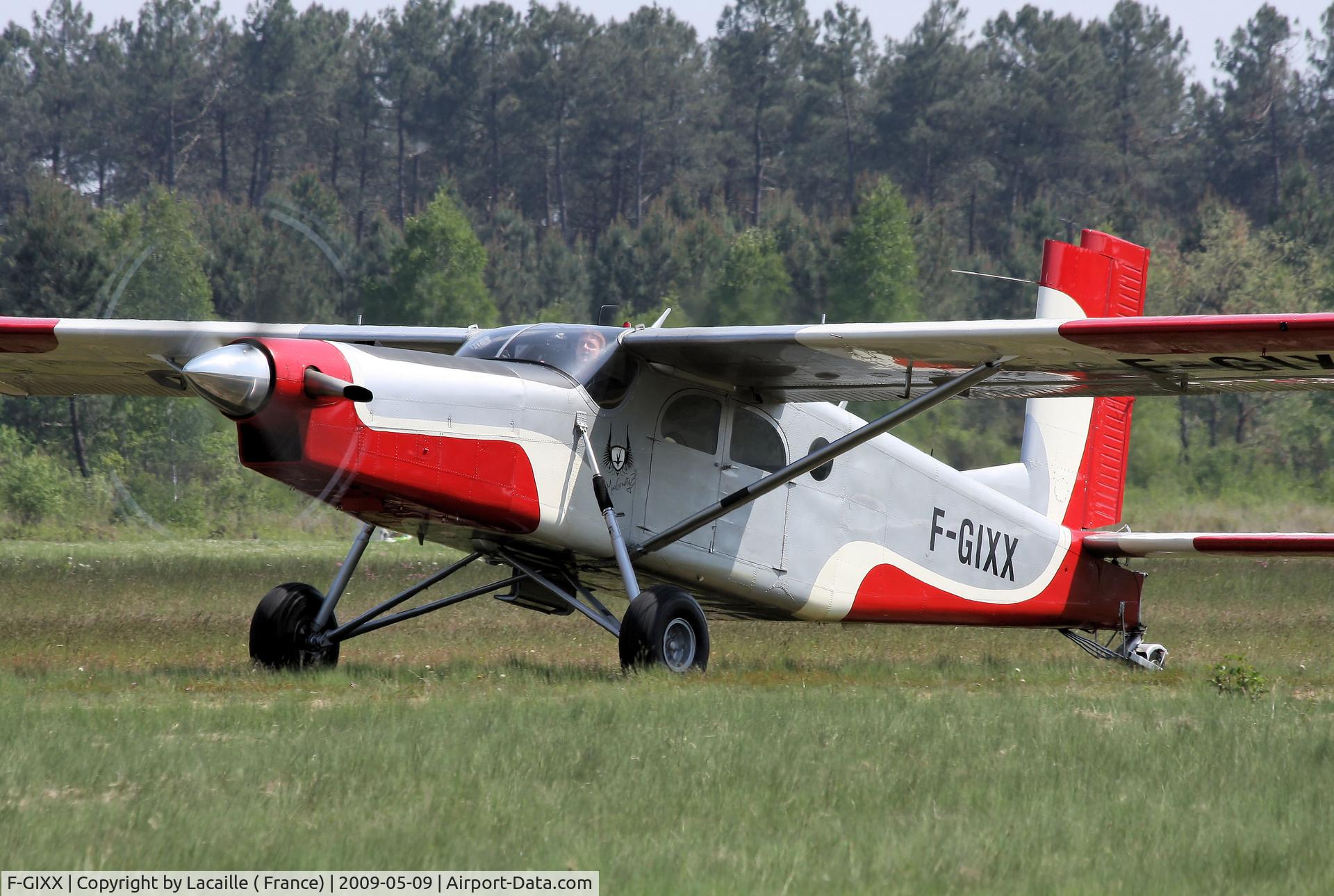 F-GIXX, Pilatus PC-6/B2-H2 C/N 564, meeting de Saucats