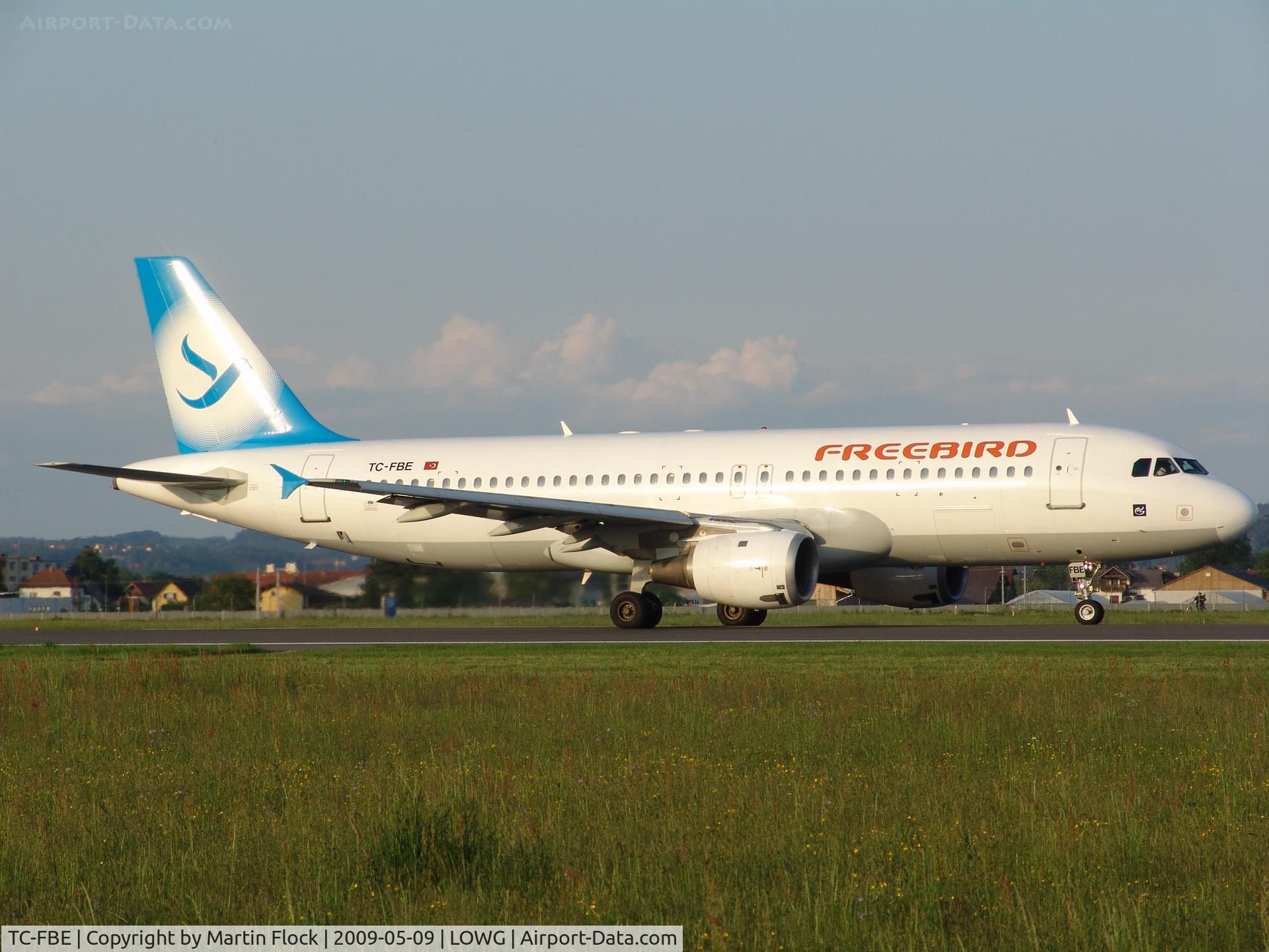 TC-FBE, 1990 Airbus A320-212 C/N 132, .