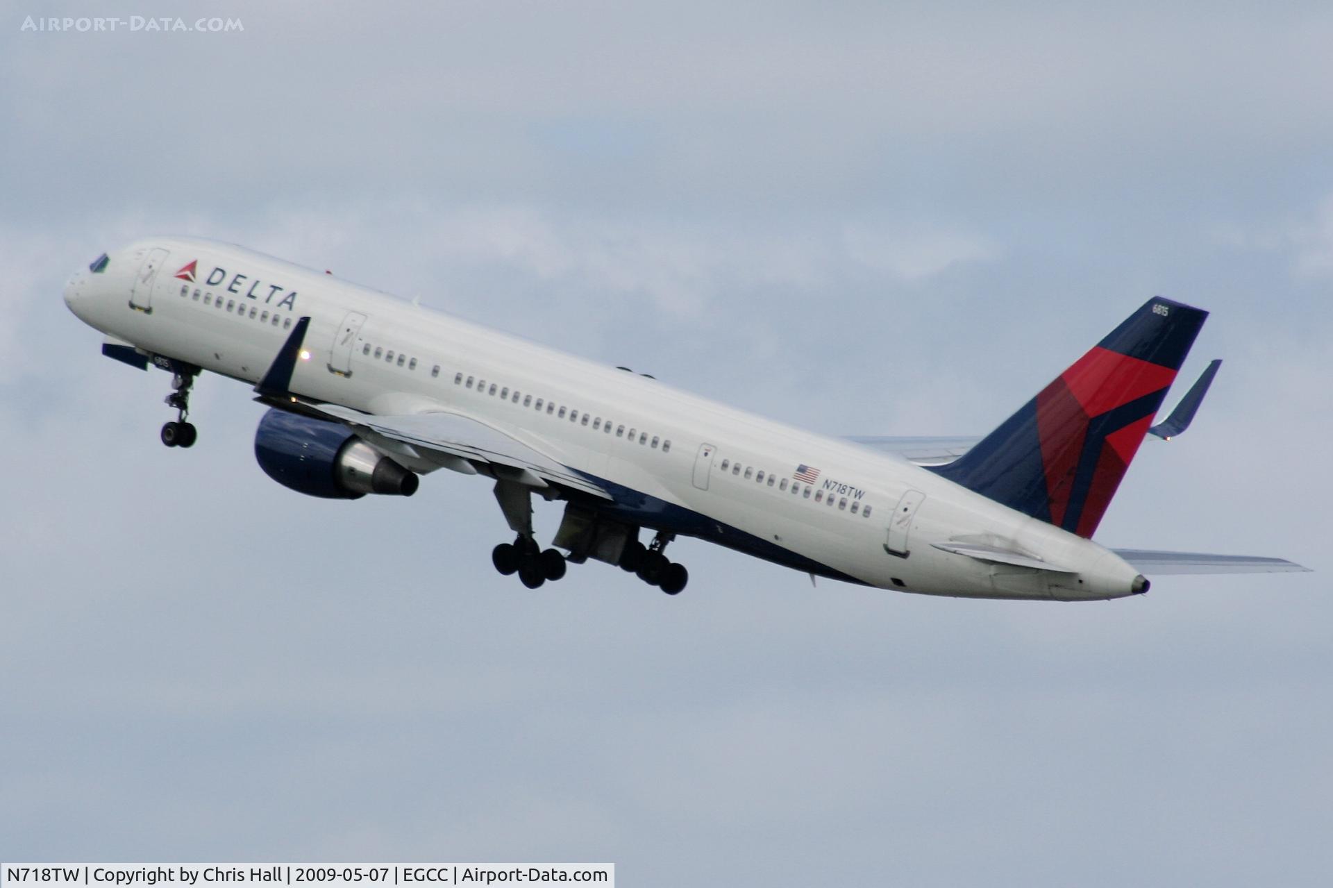 N718TW, 1999 Boeing 757-231 C/N 28486, Delta