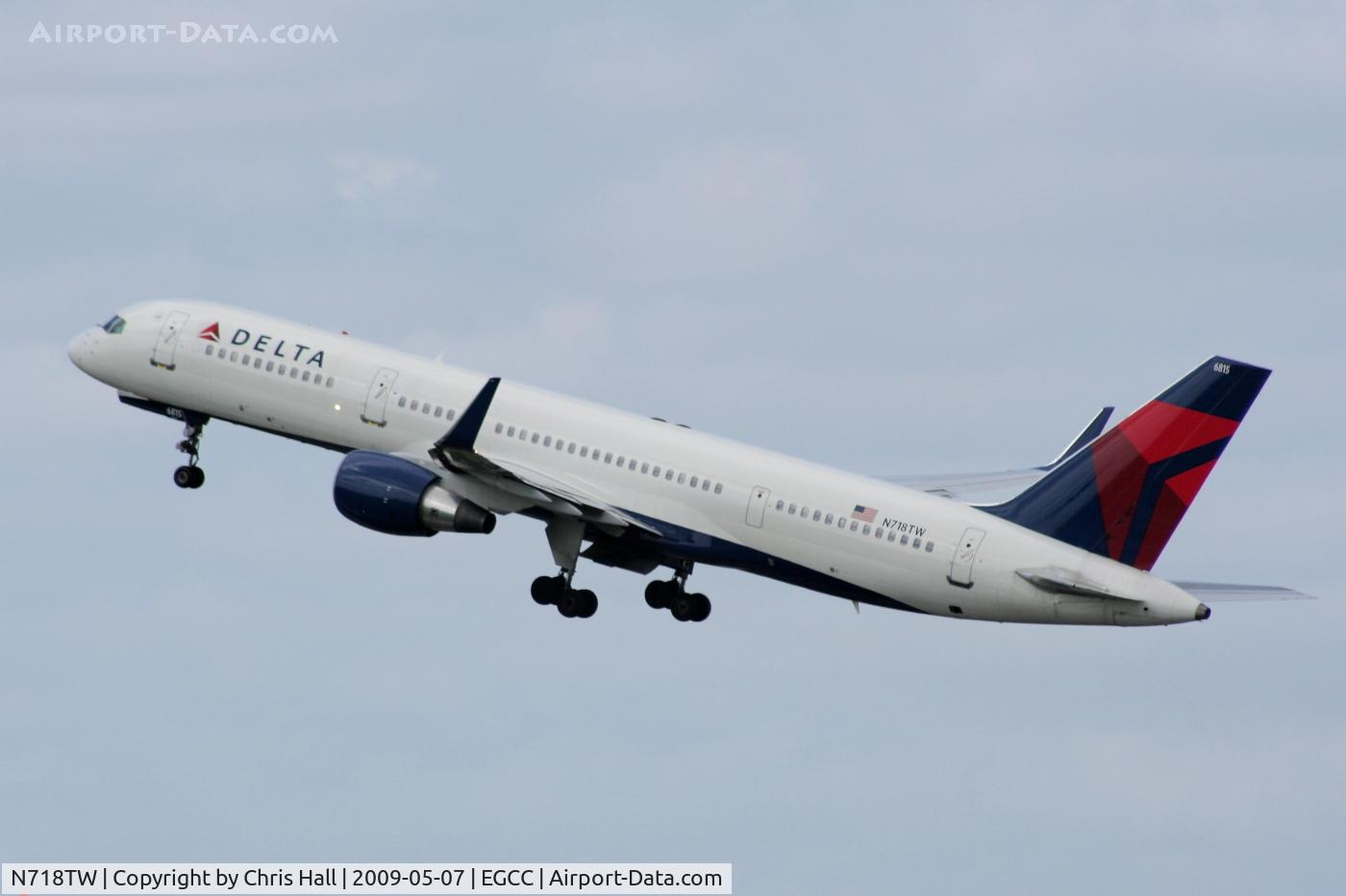 N718TW, 1999 Boeing 757-231 C/N 28486, Delta