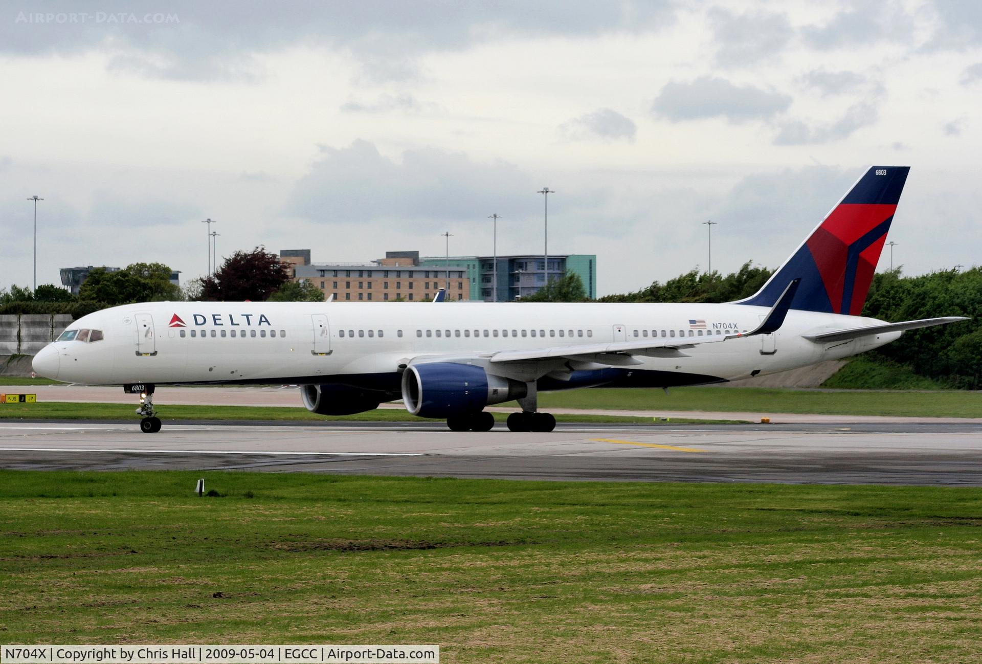 N704X, 1997 Boeing 757-2Q8 C/N 28163, Delta