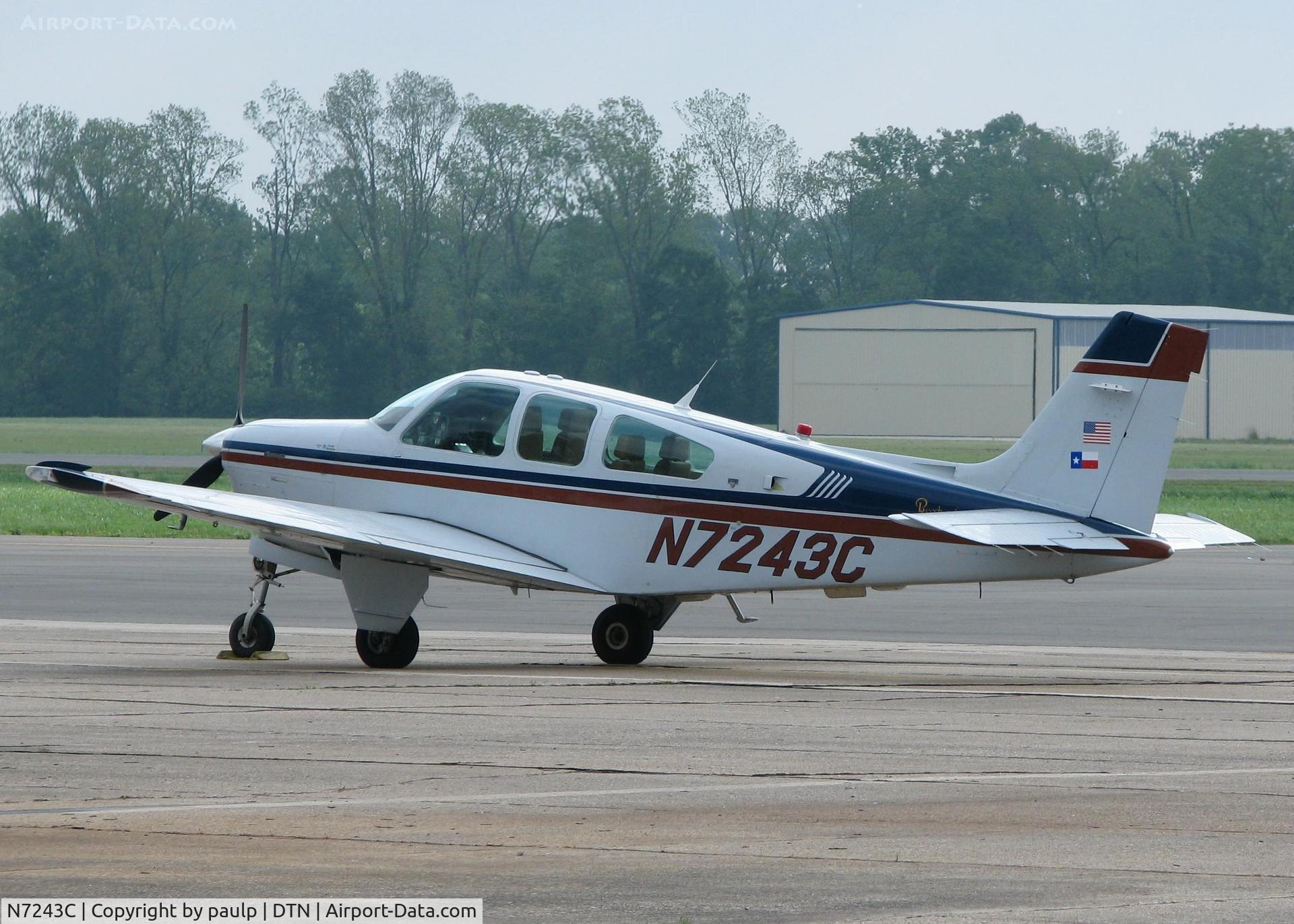 N7243C, 1985 Beech F33A Bonanza C/N CE-1066, At Downtown Shreveport.