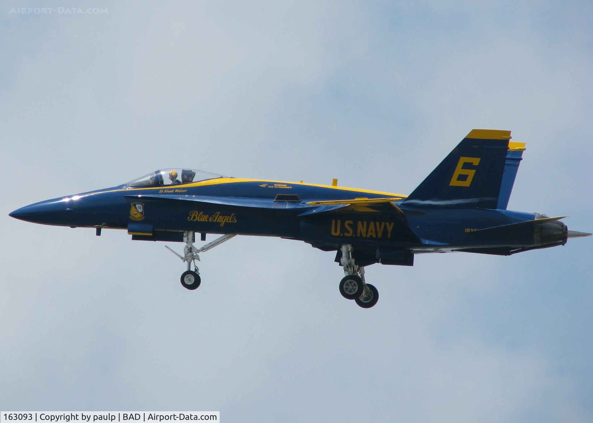 163093, McDonnell Douglas F/A-18A Hornet C/N 0475/A391, Landing at Barksdale Air Force Base the day before thr Defenders of Liberty Air Show 2009. Not sure why but he was flying around all by himself without the other five Angels?