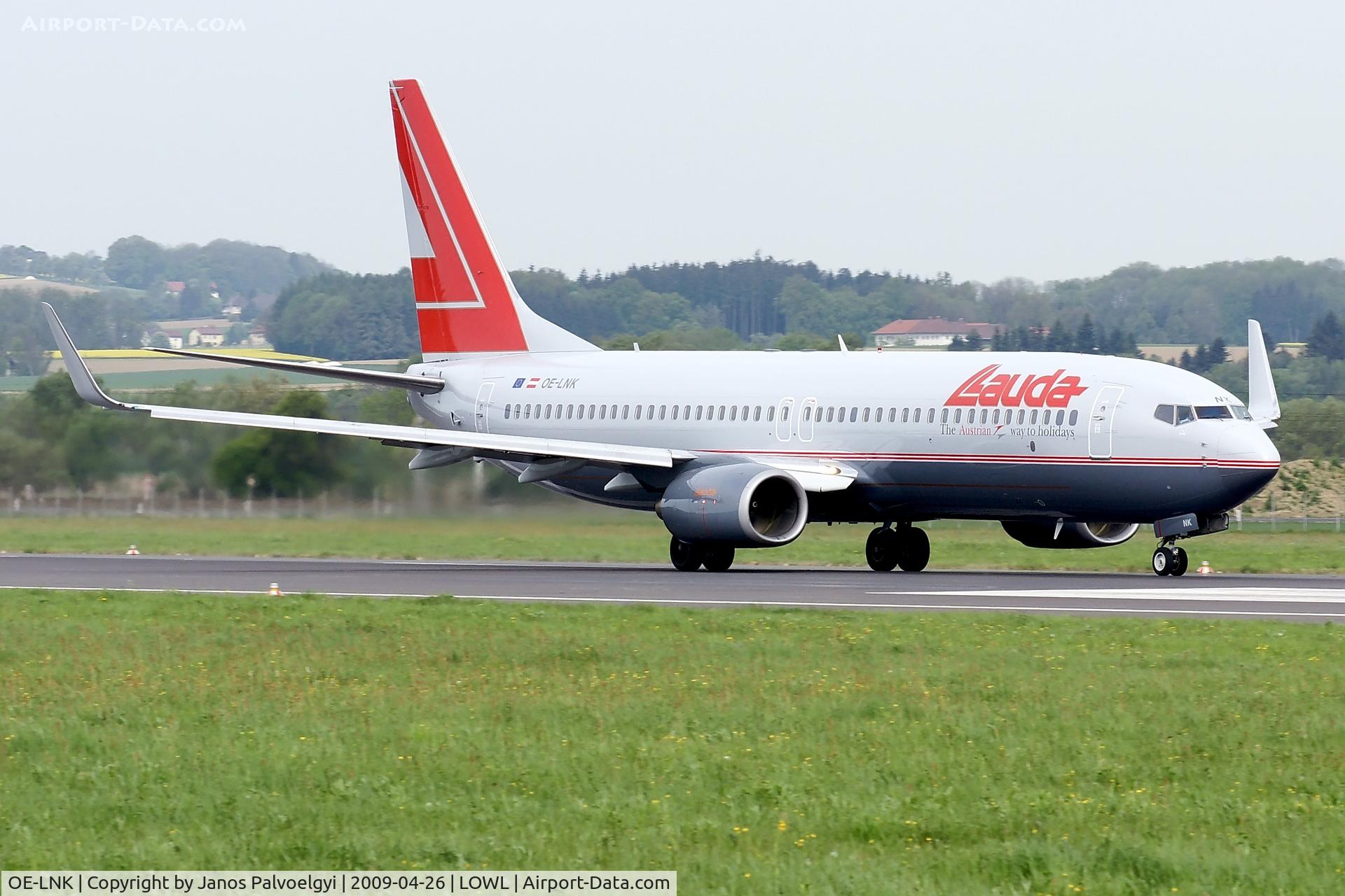OE-LNK, 1999 Boeing 737-8Z9 C/N 28178, Lauda air take off LNZ