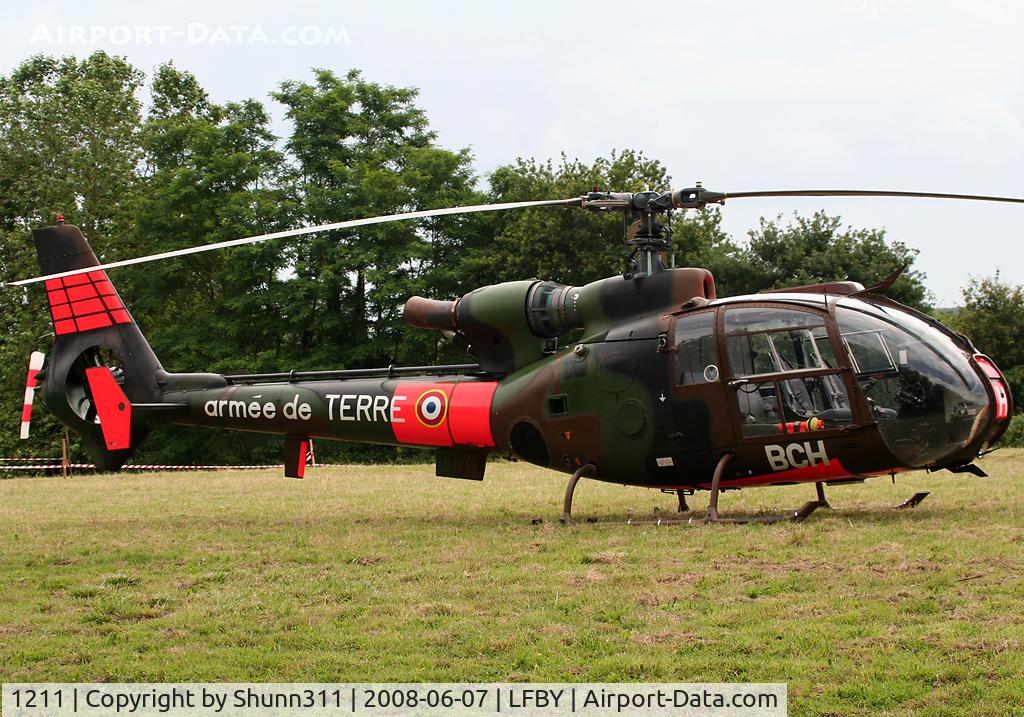 1211, Aérospatiale SA-341F Gazelle C/N 1211, Used for first flight during LFBY Open Day 2008