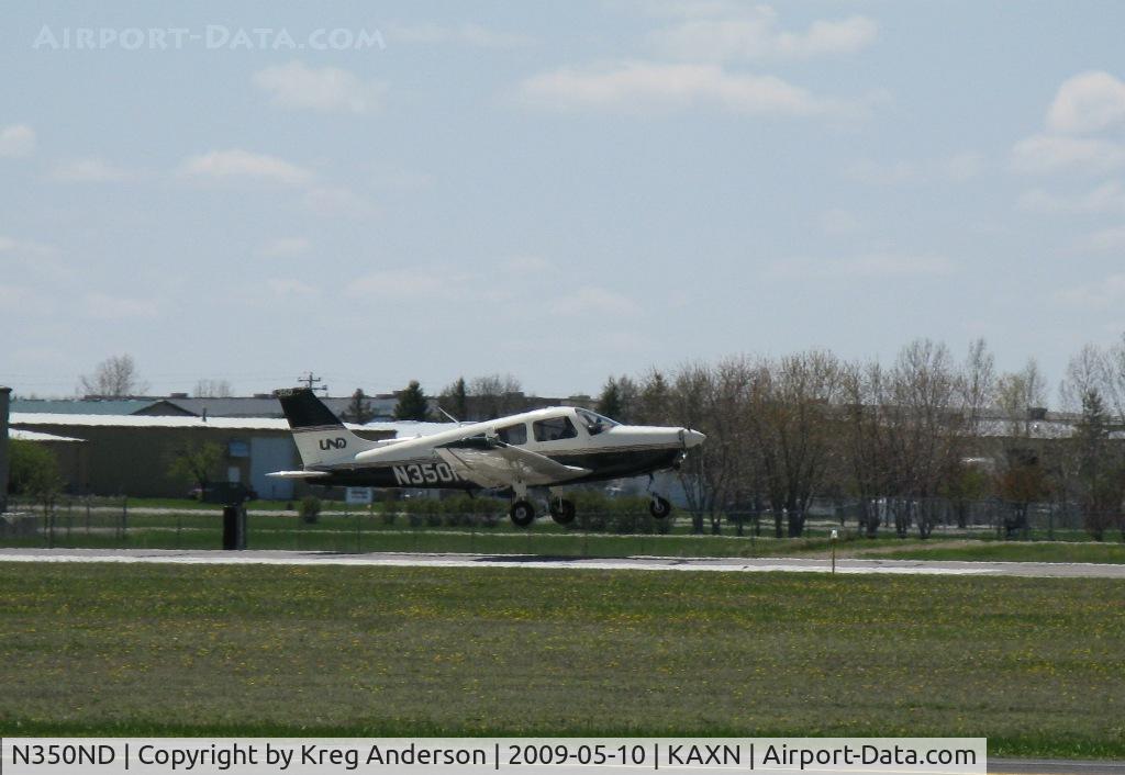 N350ND, 2003 Piper PA-28-161 Warrior III C/N 2842179, Rotate!