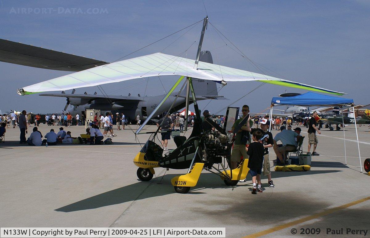 N133W, 2005 Airborne XT-912 C/N XT-912-016, Around all the heavies, you almost miss this quiet little one