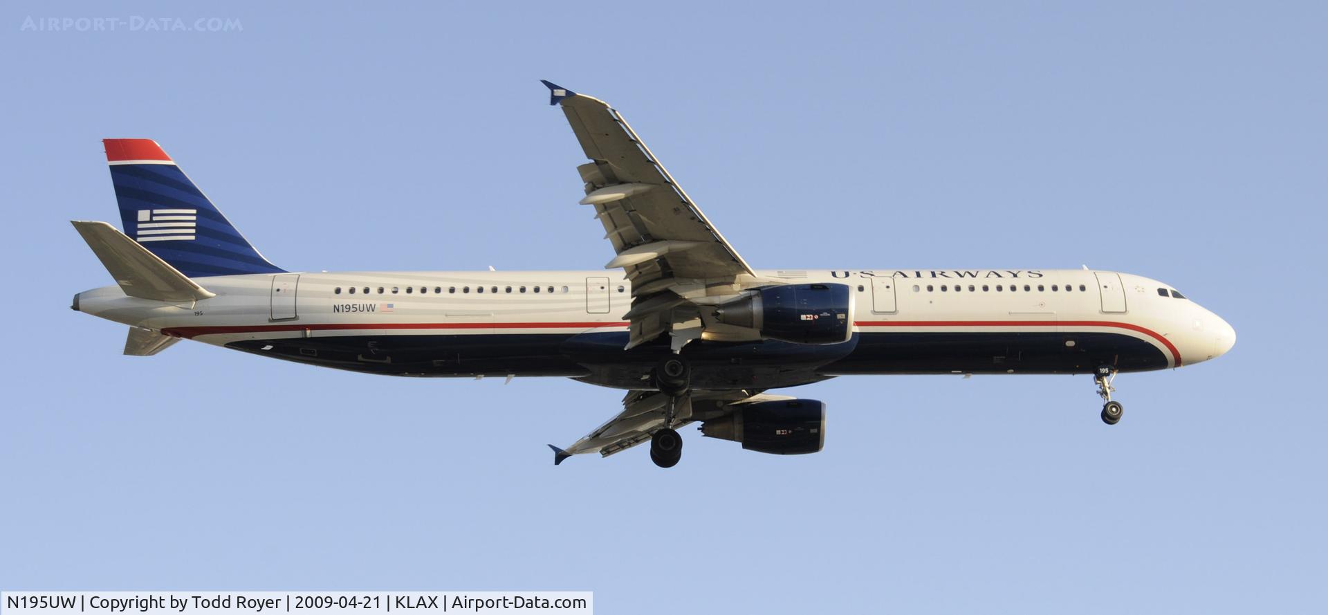 N195UW, 2008 Airbus A321-211 C/N 3633, Landing 24R at LAX