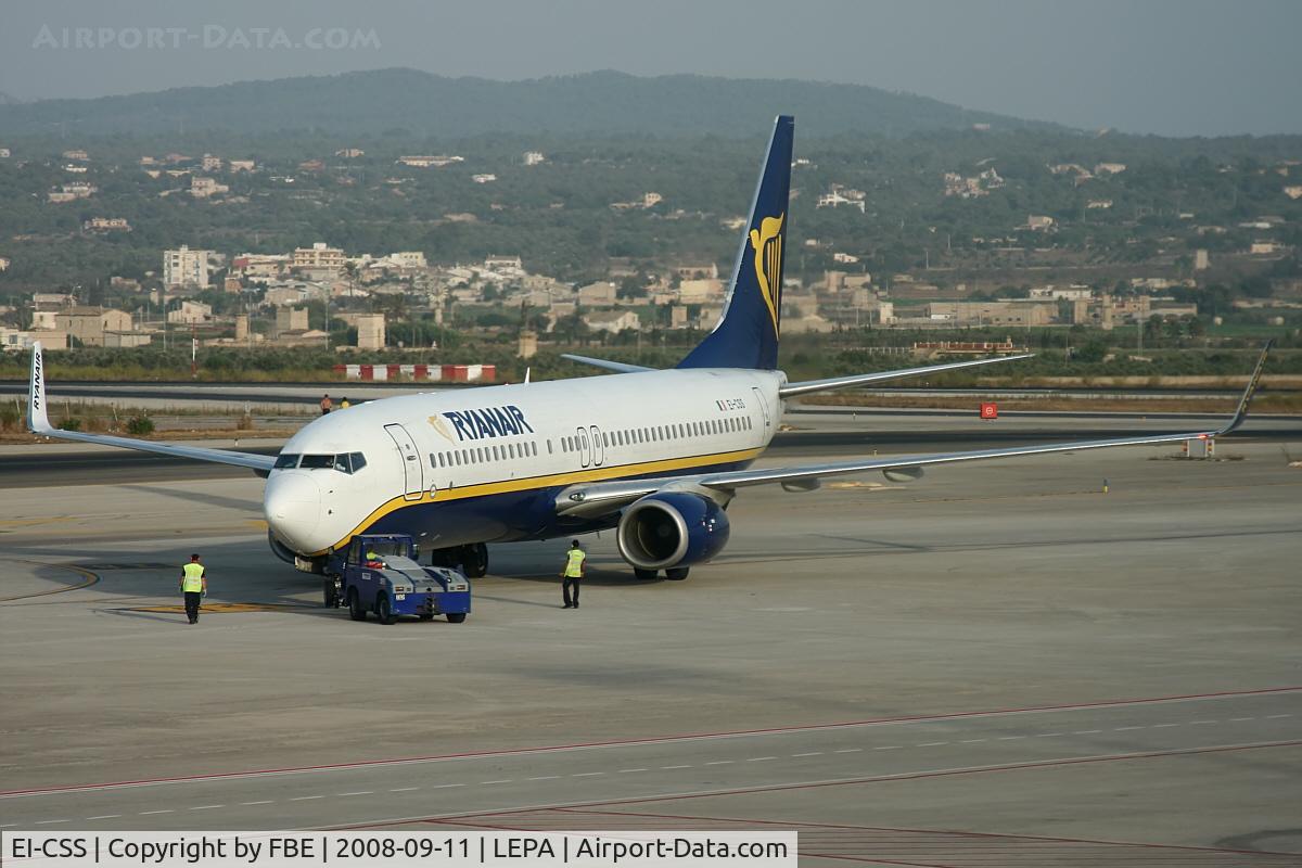 EI-CSS, 2001 Boeing 737-8AS C/N 29932, pushback at PMI