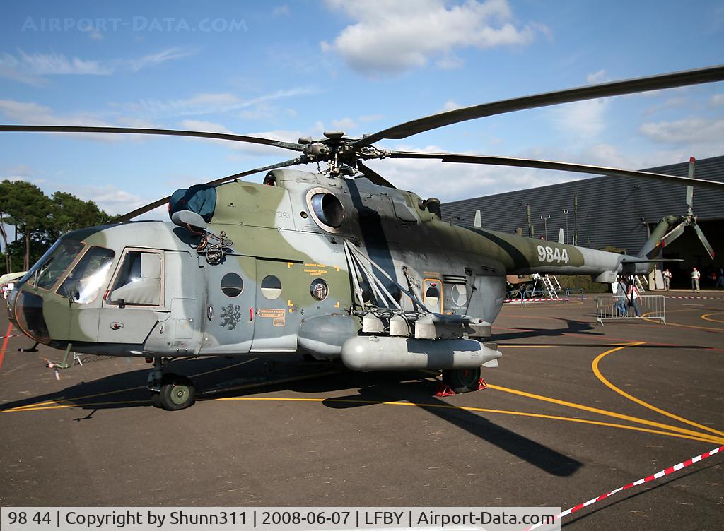 98 44, Mil Mi-171Sh Hip C/N 59489619844, Mil Mi-35 displayed during LFBY Open Day 2008