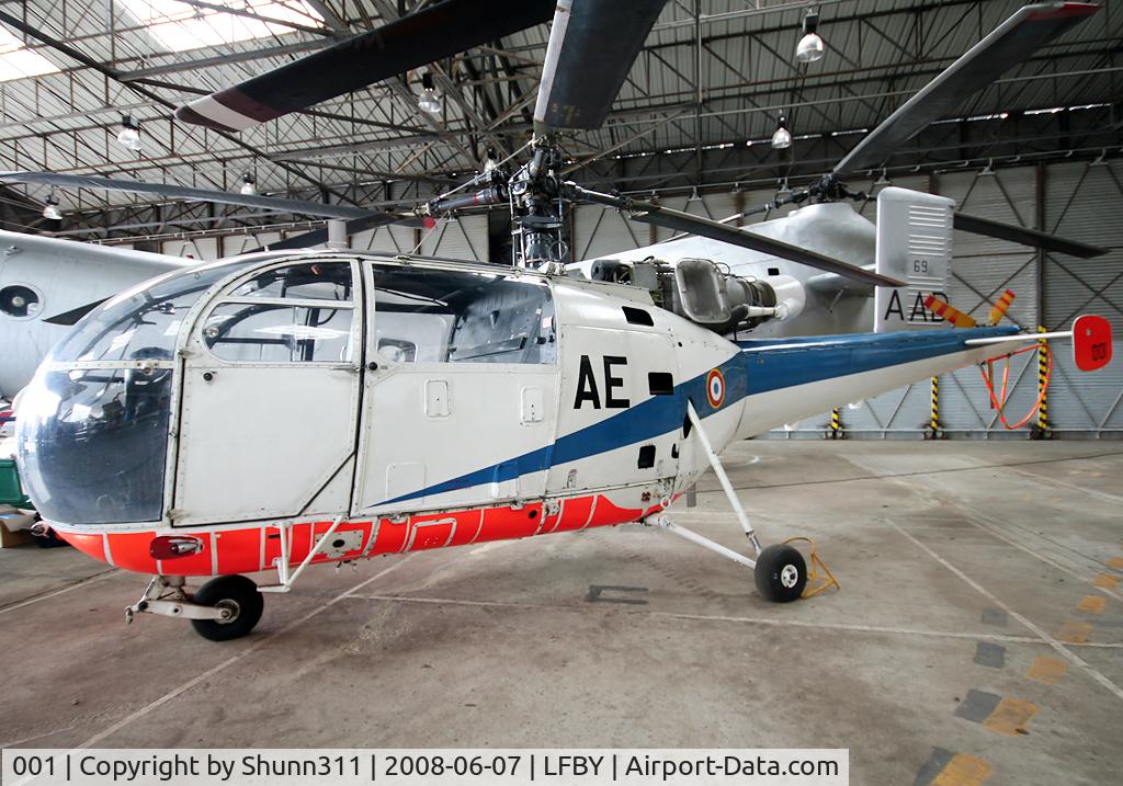 001, 1959 Sud SE-3160 Alouette III C/N 01, Alouette 3 displayed by the ALAT Museum during LFBY Open DAy 2008
