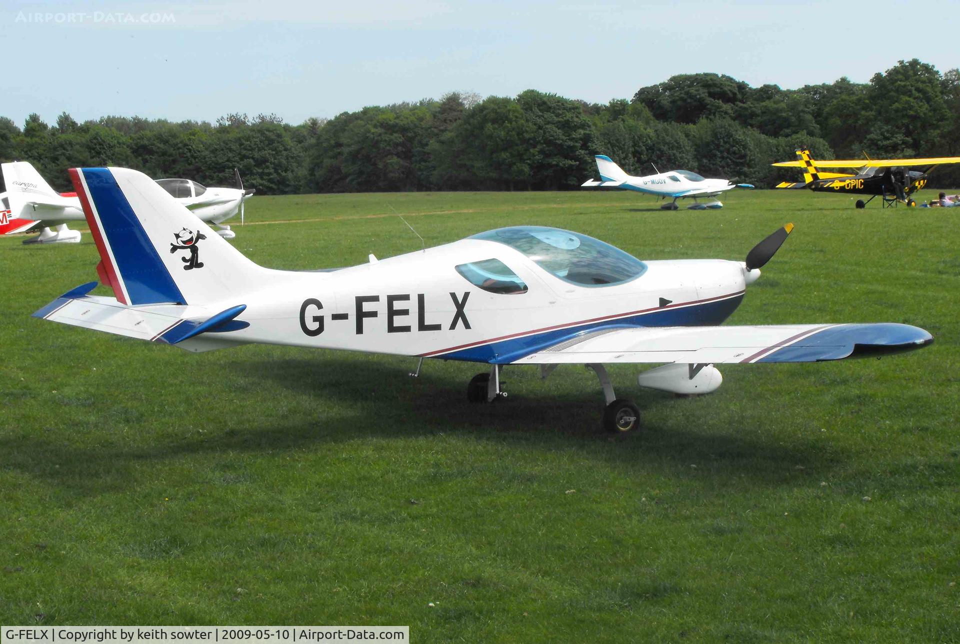G-FELX, 2007 CZAW SportCruiser C/N PFA 338-14661, Attending the Annual Wings and Wheels event at Henham Park Suffolk