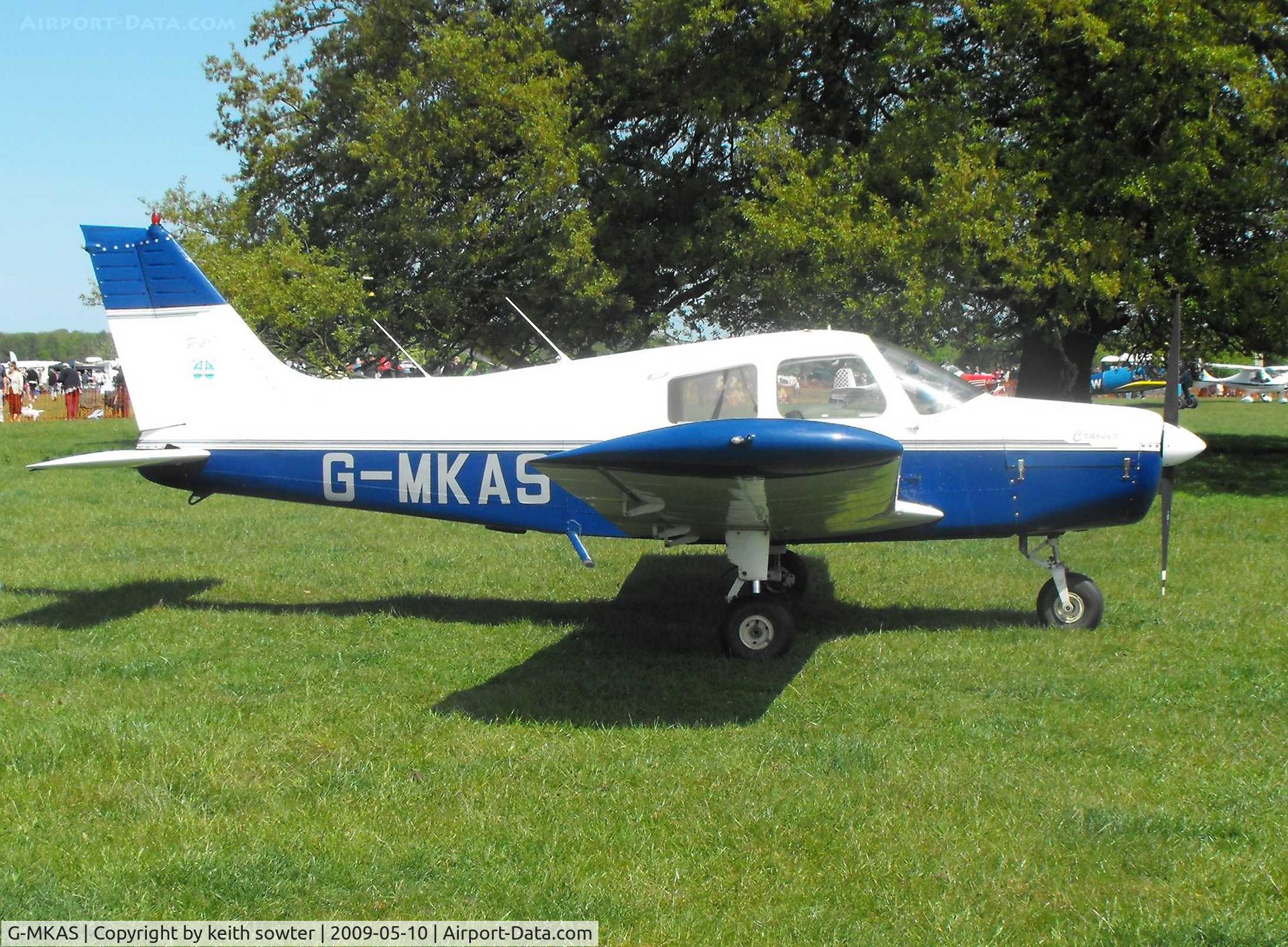 G-MKAS, 1974 Piper PA-28-140 Cherokee Cruiser C/N 28-7425338, Attending the Annual Wings and Wheels event at Henham Park Suffolk