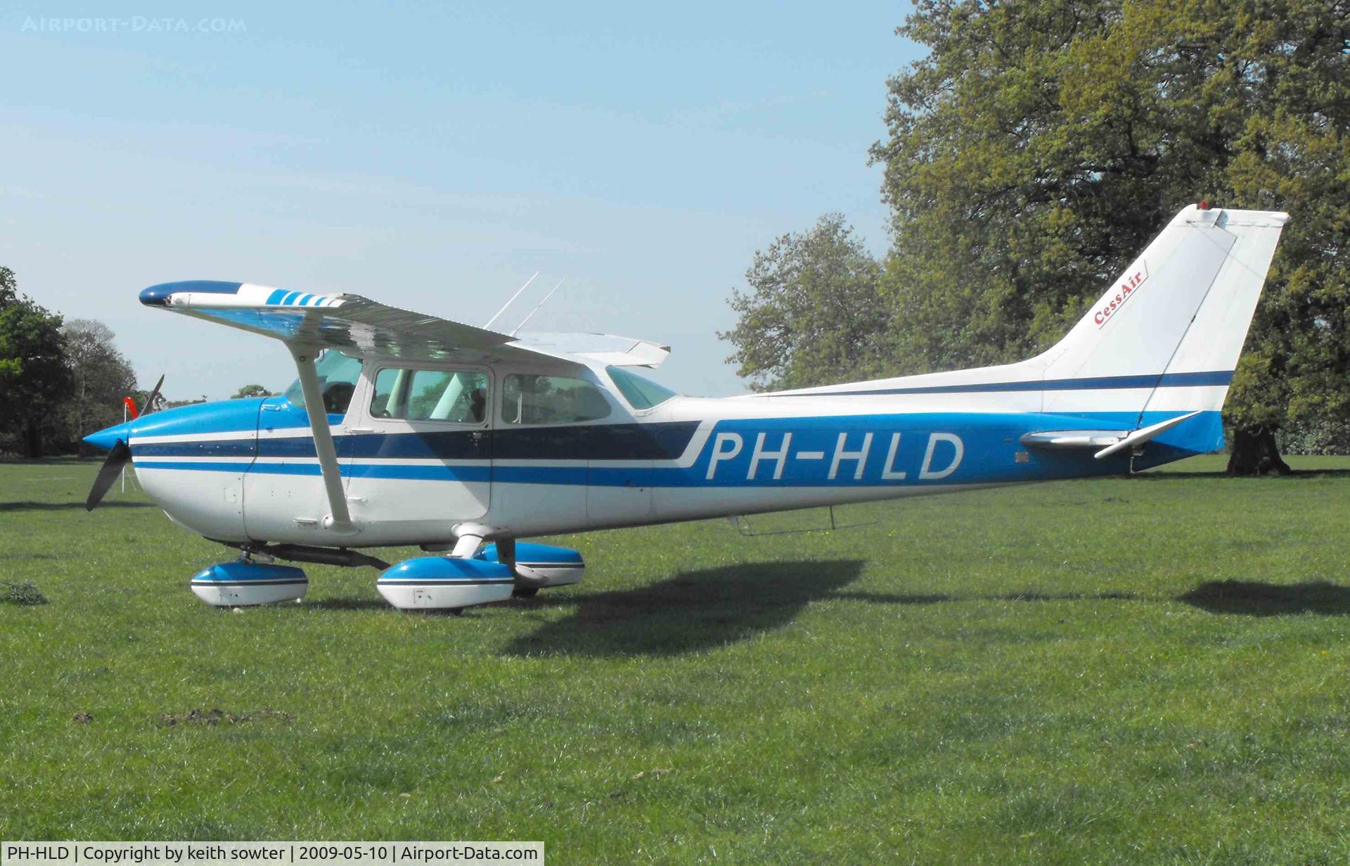 PH-HLD, Cessna 172M C/N 17265860, Attending the Annual Wings and Wheels event at Henham Park Suffolk