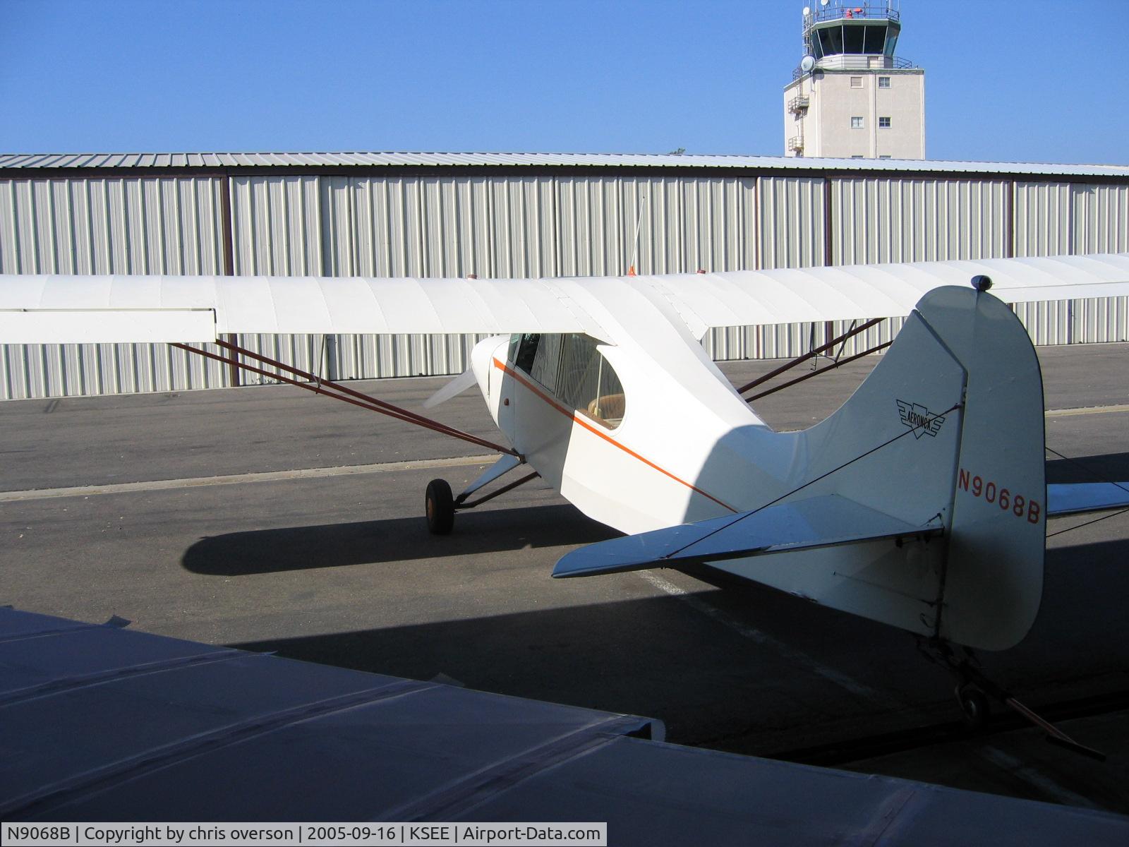 N9068B, 1958 Champion 7EC Traveler C/N 7EC-644, outside the hangar