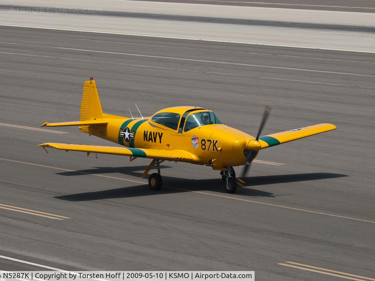 N5287K, 1950 Ryan Navion B C/N NAV-4-2187B, N5287K taxiing