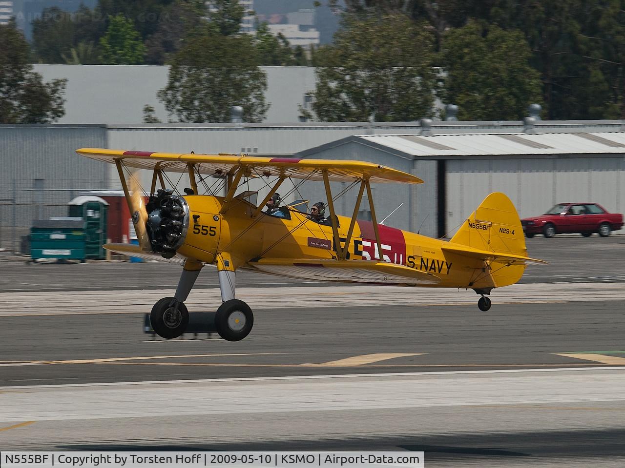 N555BF, 1941 Boeing A75N1(PT17) C/N 75-2305, N555BF departing from RWY 21