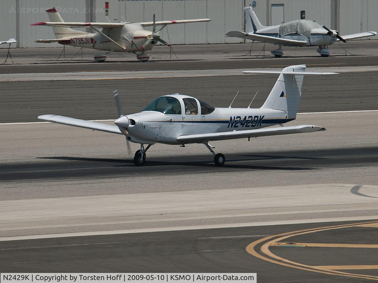 N2429K, 1979 Piper PA-38-112 Tomahawk Tomahawk C/N 38-79A0627, N2429K arriving on RWY 21