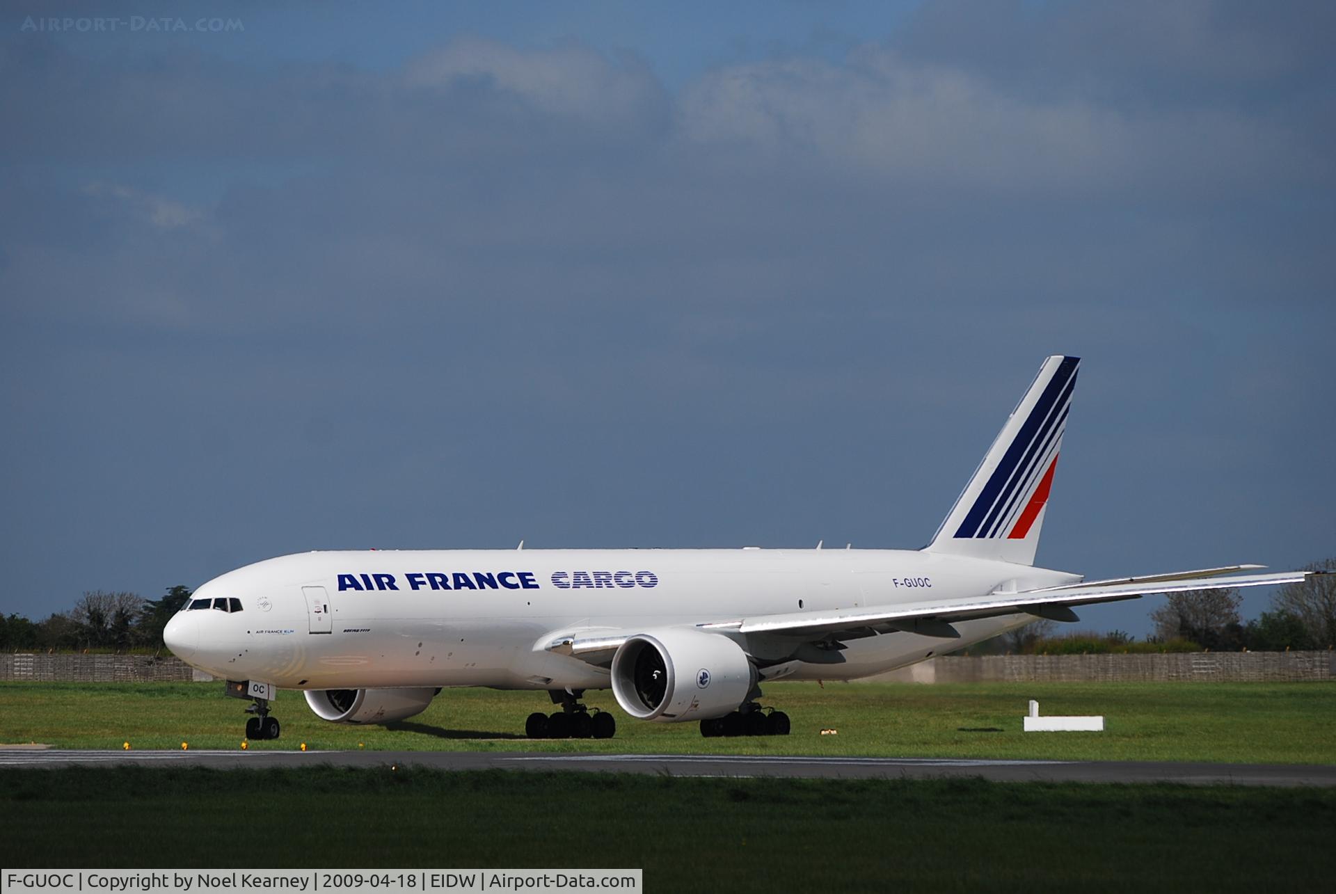F-GUOC, 2009 Boeing 777-F28 C/N 32966, Holding Short Rwy 10