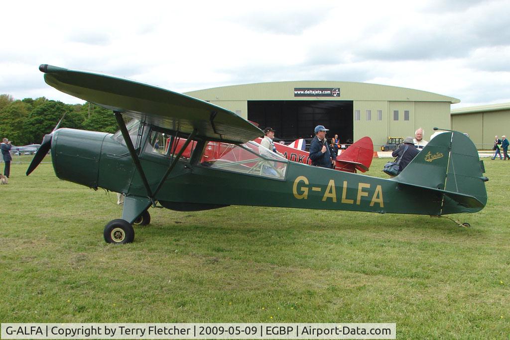 G-ALFA, 1944 Taylorcraft J Auster 5 C/N 1236, 1944 Auster 5 at Kemble on Great Vintage Flying Weekend