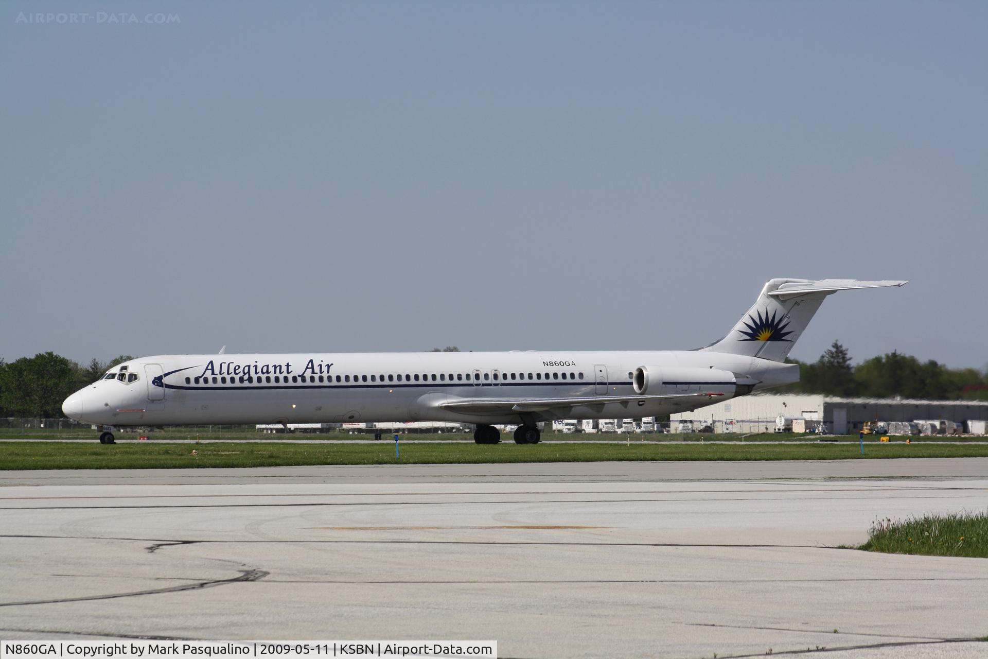 N860GA, 1989 McDonnell Douglas MD-83 (DC-9-83) C/N 49786, MD-83