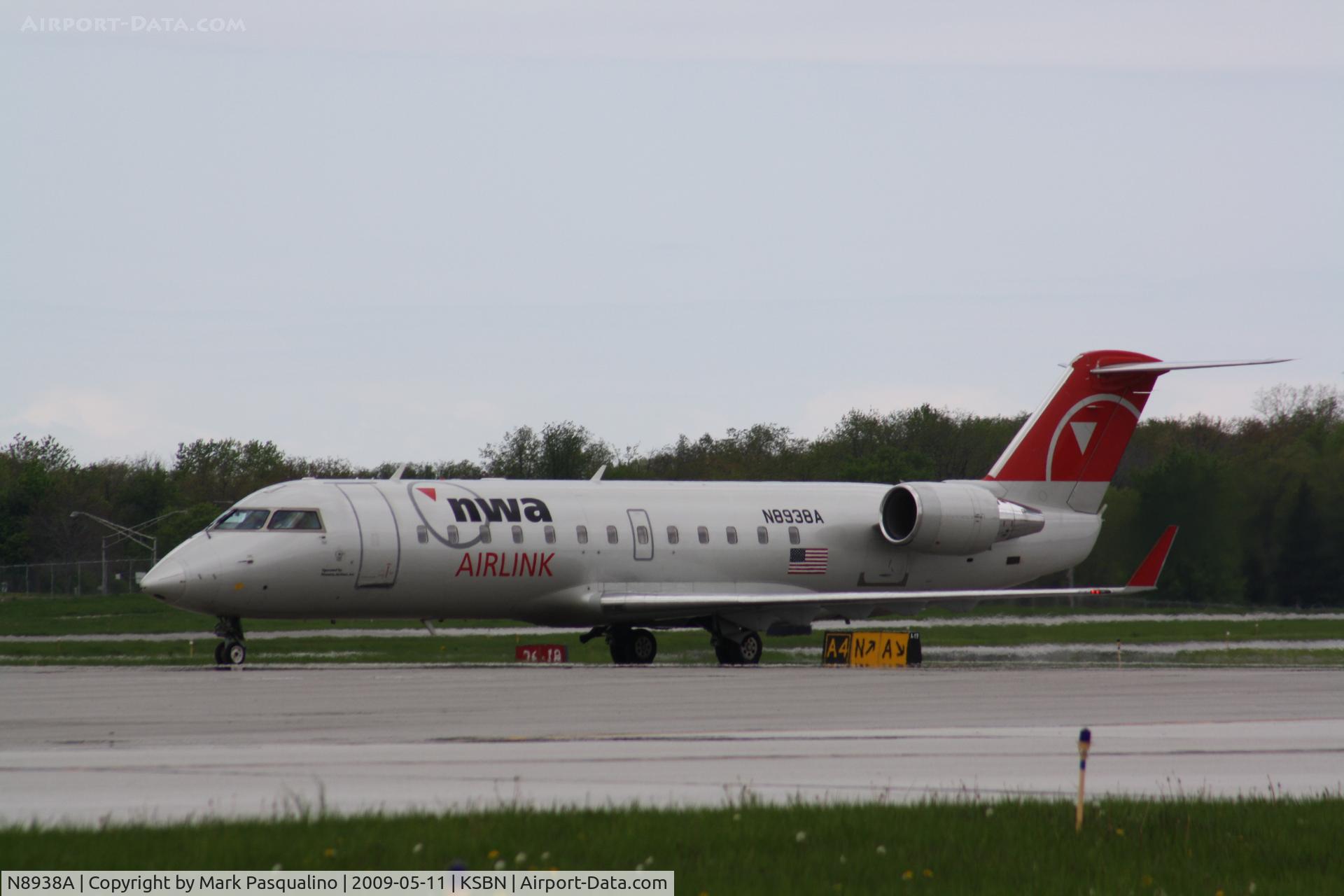 N8938A, 2004 Bombardier CRJ-200 (CL-600-2B19) C/N 7938, CL-600-2B19