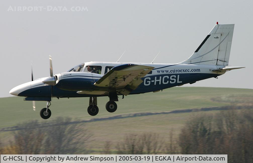 G-HCSL, 1981 Piper PA-34-220T C/N 34-8133237, Arriving in Shoreham.