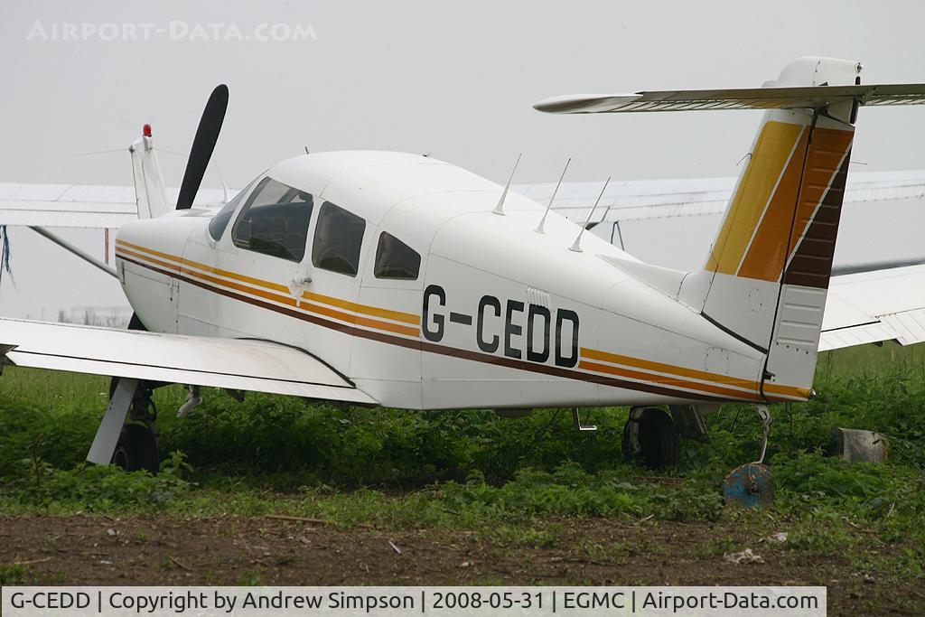 G-CEDD, 1980 Piper PA-28RT-201 Arrow IV C/N 28R-8018100, At Southend.