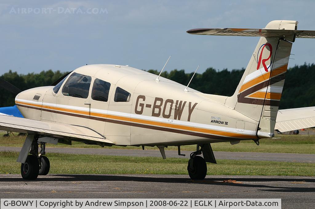 G-BOWY, 1981 Piper PA-28RT-201T Turbo Arrow IV Arrow IV C/N 28R-8131114, At Blackbushe.