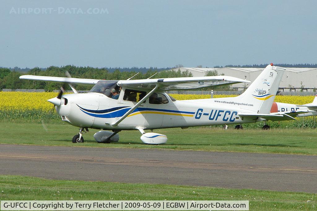 G-UFCC, 2000 Cessna 172S C/N 172S8611, Cessna 172S at Wellesbourne