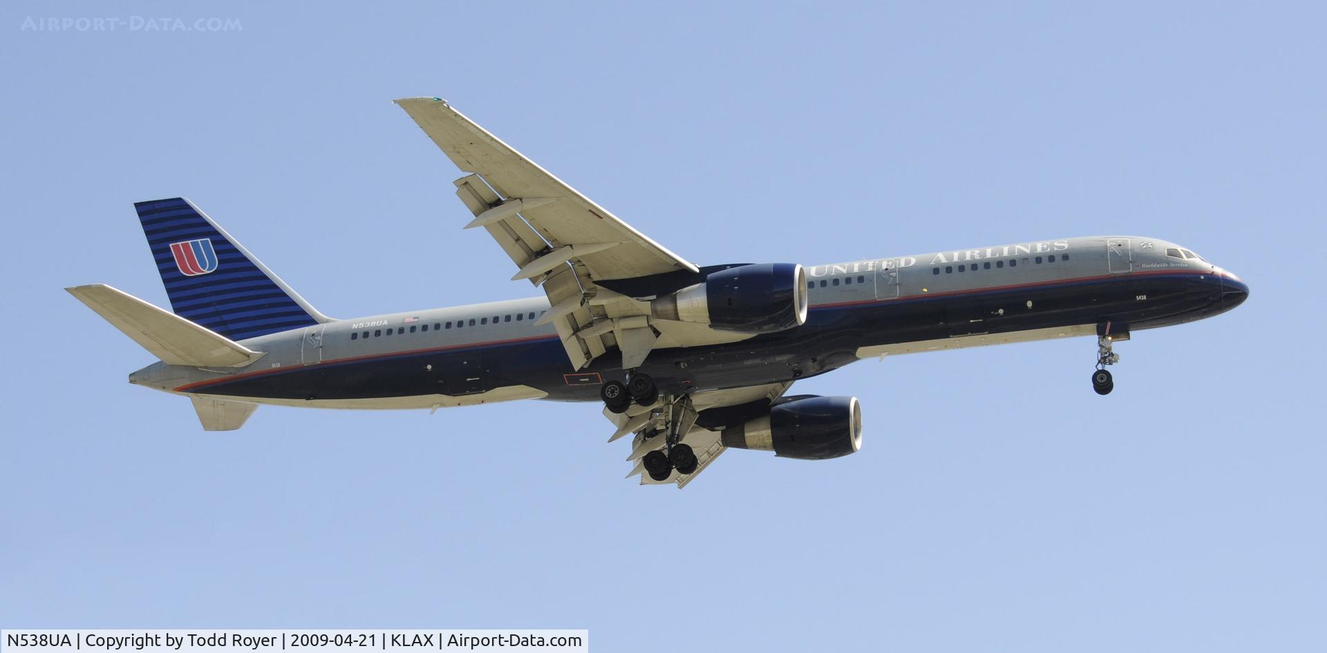 N538UA, 1991 Boeing 757-222(SF) C/N 25222, Landing 24R at LAX