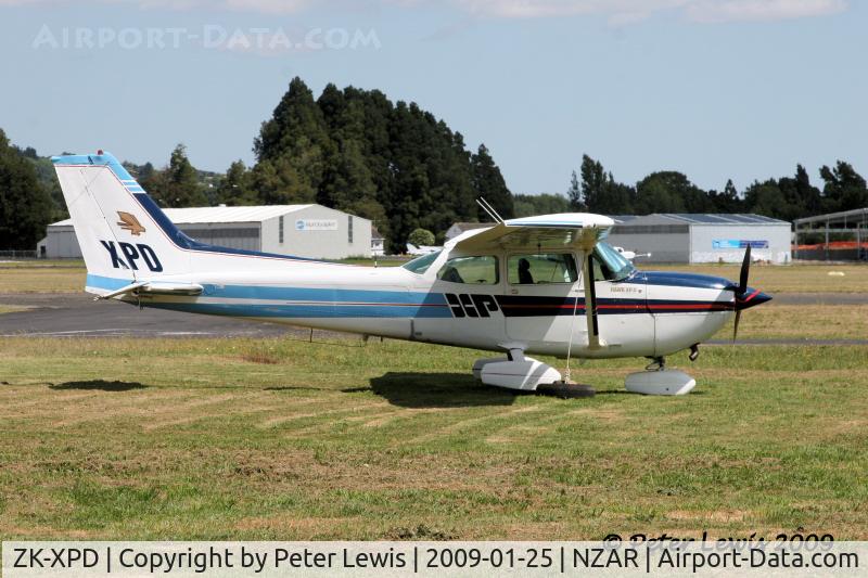 ZK-XPD, Cessna R172K Hawk XP C/N R1723235, North South Outdoors Ltd., Auckland