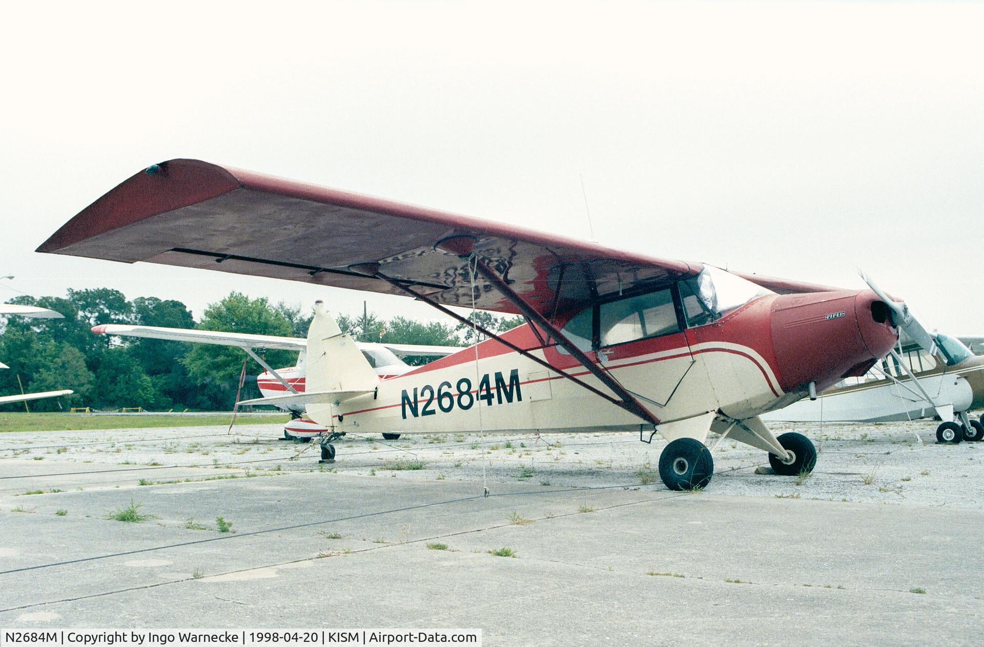 N2684M, 1954 Piper PA-12 Super Cruiser C/N 12-997, Piper PA-12 Super Cruiser at Kissimmee airport, close to the Flying Tigers Aircraft Museum