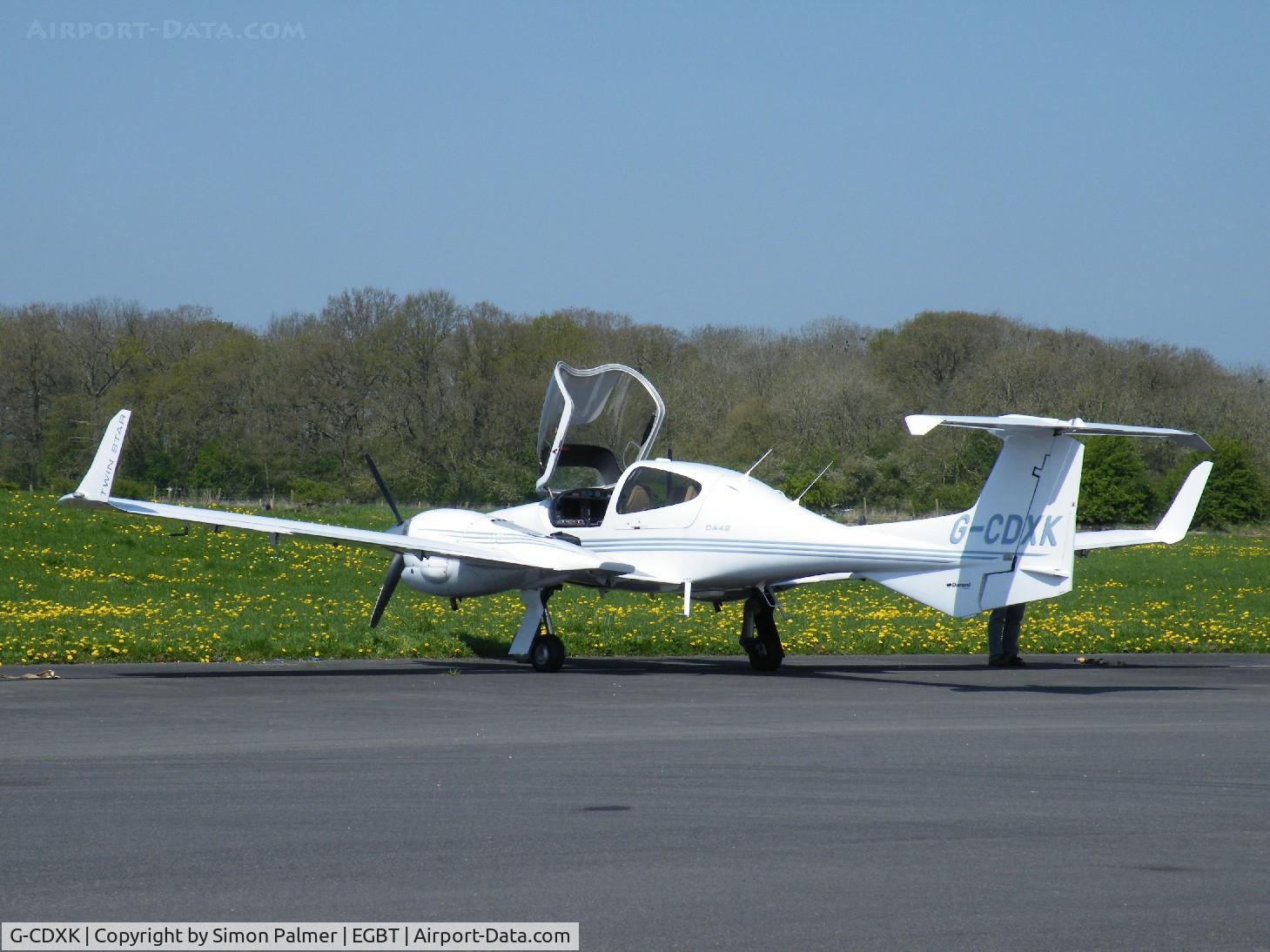 G-CDXK, 2006 Diamond DA-42 Twin Star C/N 42.136, DA42 based at Turweston
